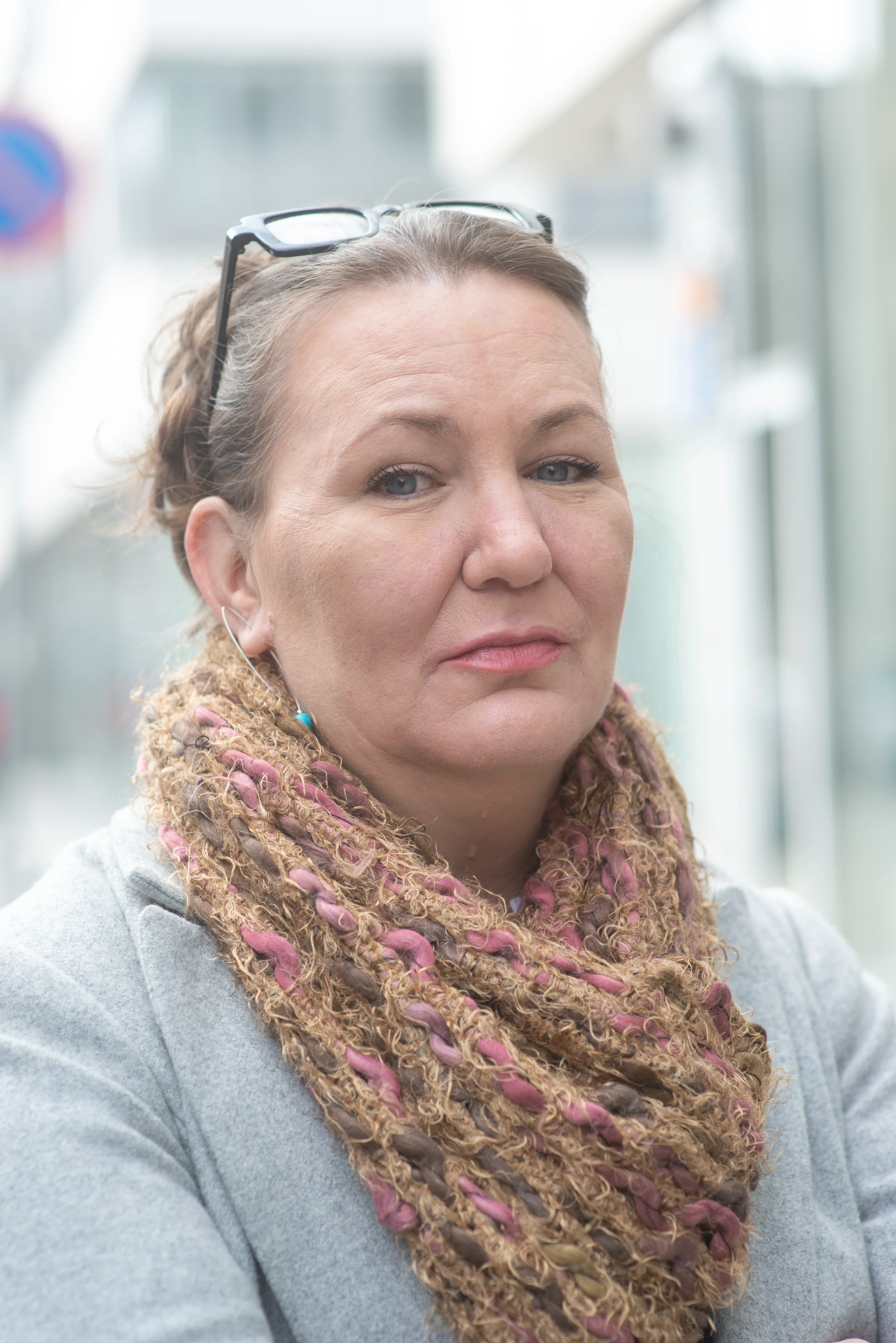 Kelemen Márta logopédus portréja a hangtúlterhelésről szóló szakmai tájékoztató oldalon.