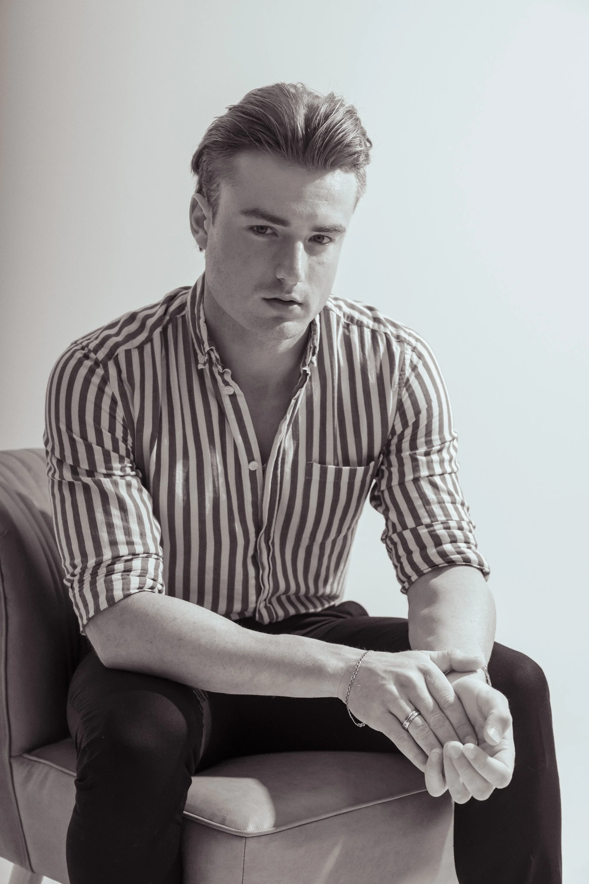 _DSC5770-.Male fashion Portrait-melbourne-studio bw.jpg