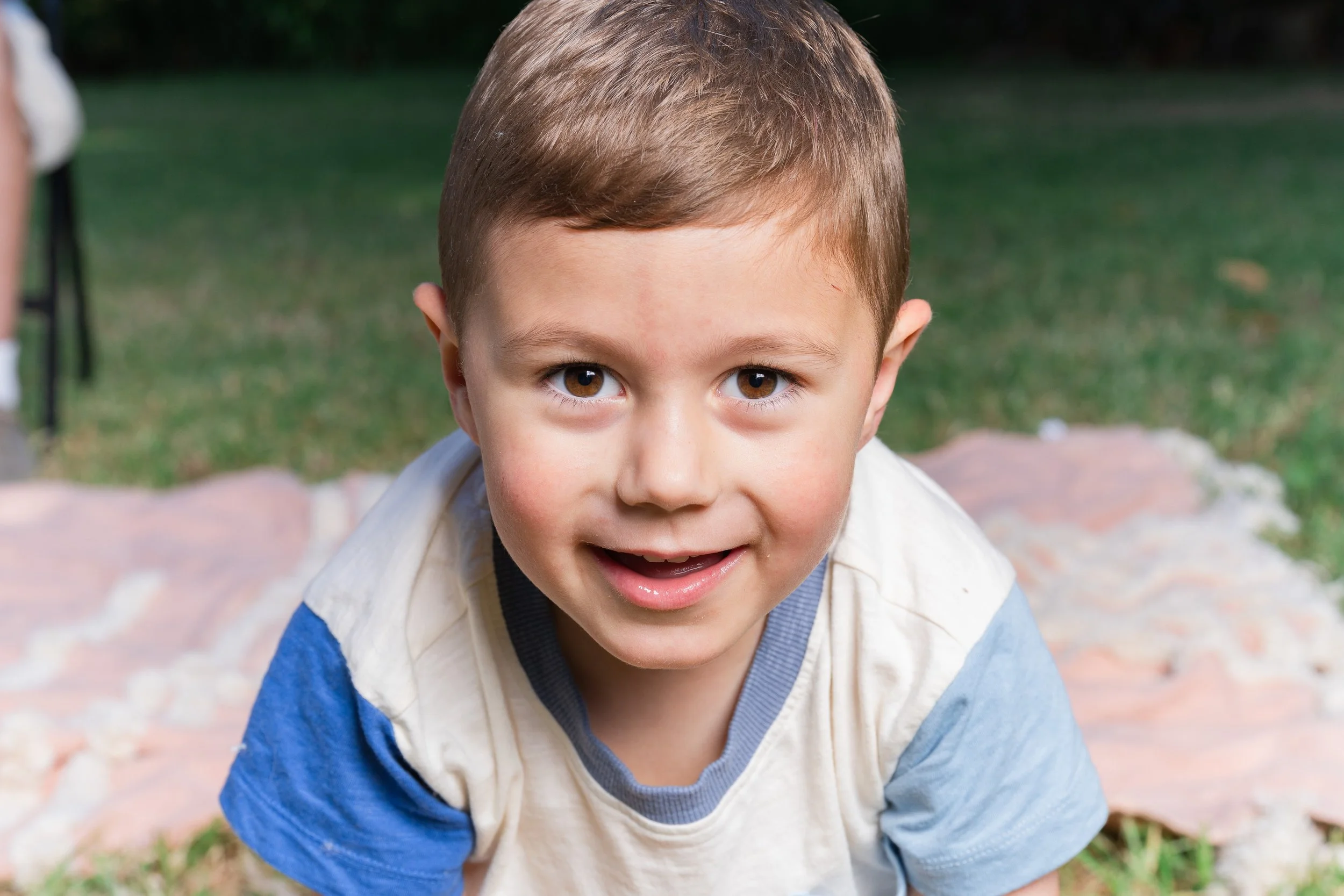 DSC00430-22-melbourne family son outdoors.jpg