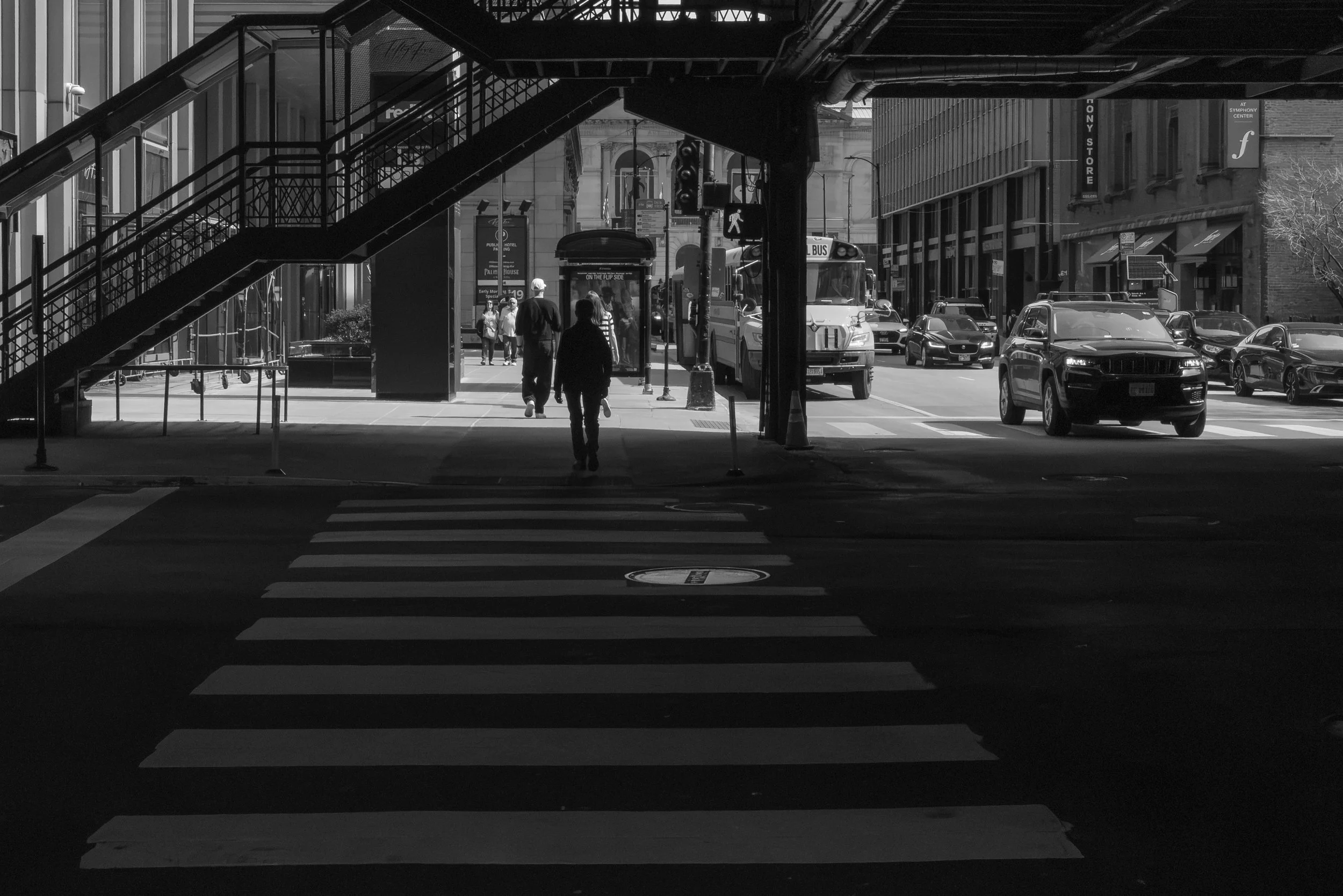 chicago_crosswalk silhouette.jpg