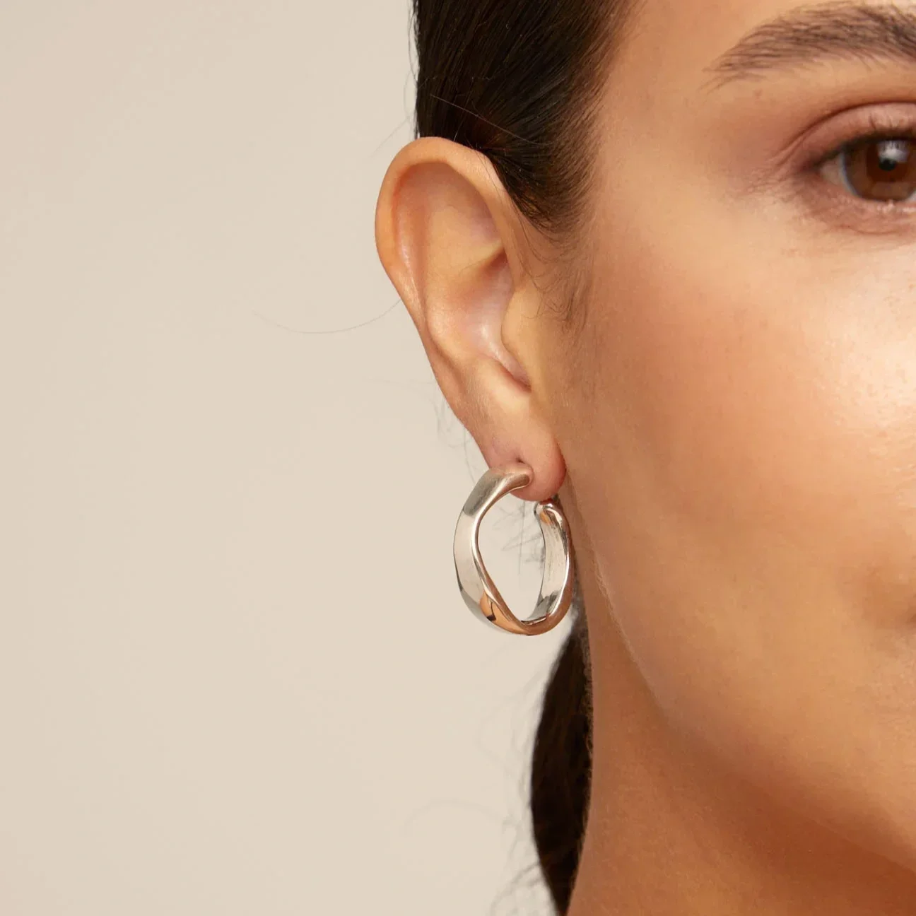 UNOde50 Organic Open Hoop Earrings
