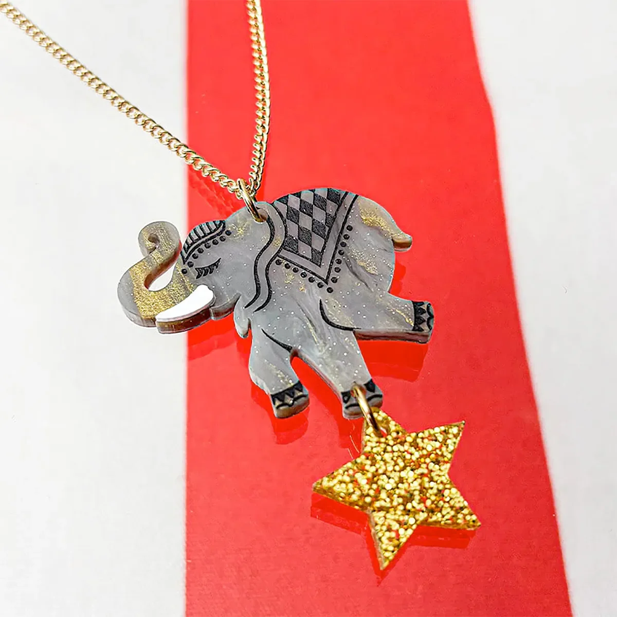 tatty-devine-circus-elephant-pendant-necklace-3.webp