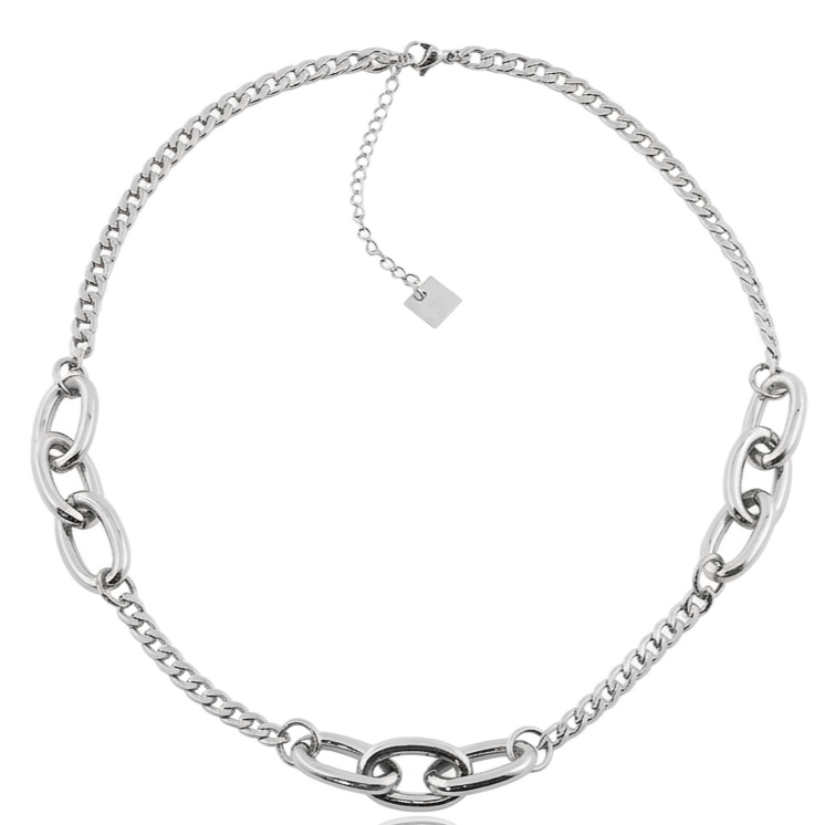 Zag Bijoux Stationed Trio Links Necklace