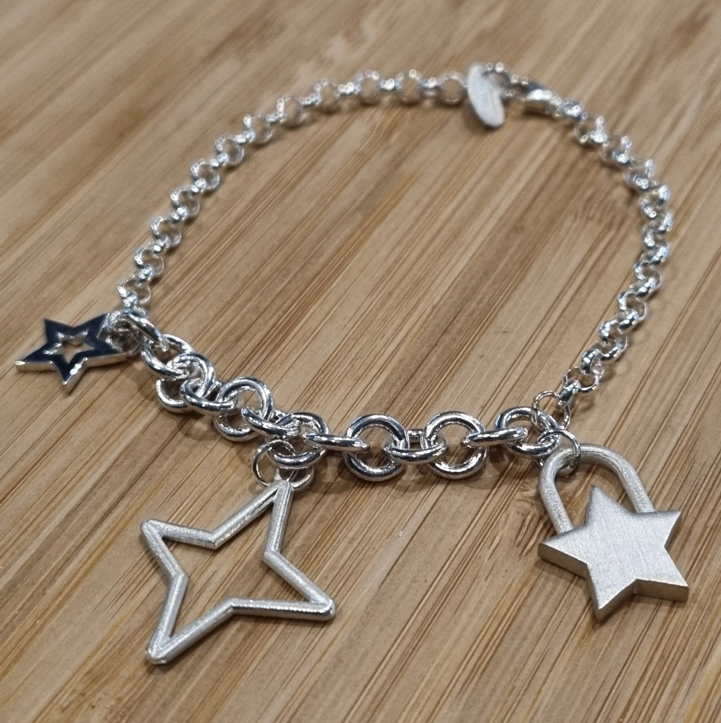 Chambers & Beau Just Charming Stars Bracelet Hearts