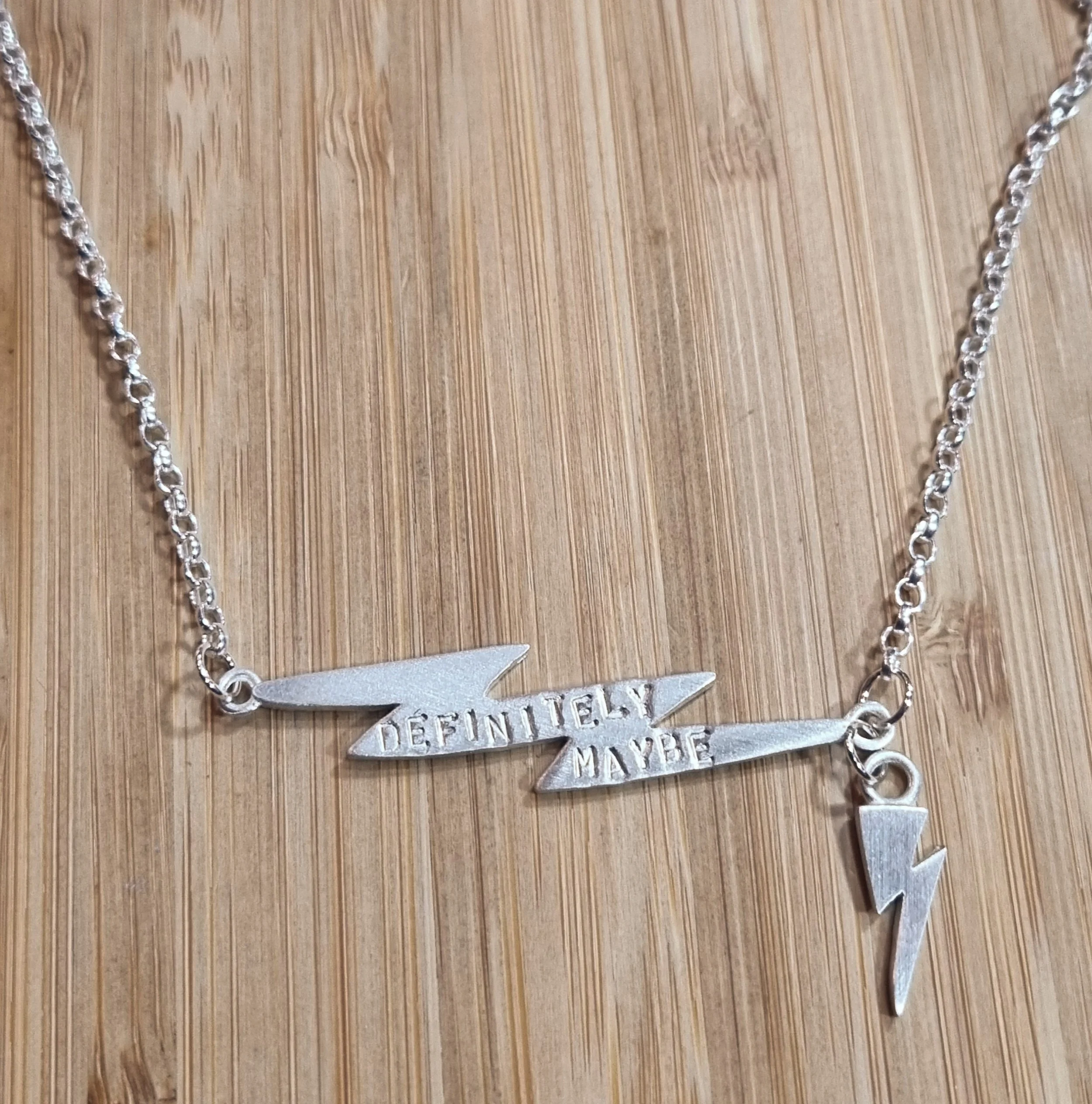 Chambers & Beau Oasis Electric Necklace Definitely Maybe