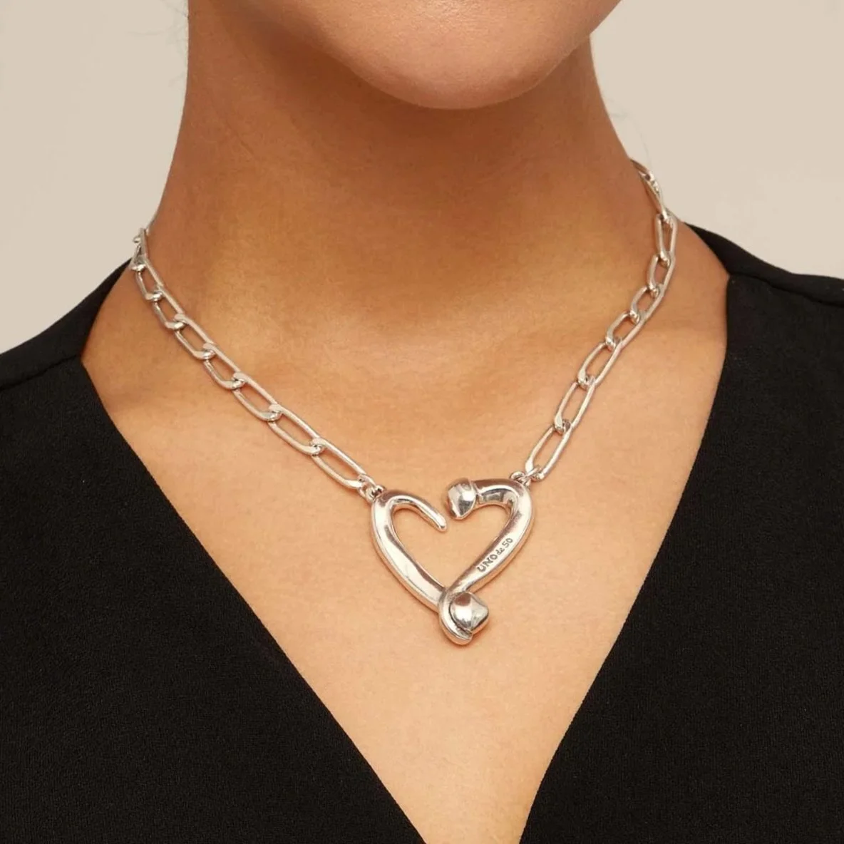 UNOde50 Short Heart Necklace