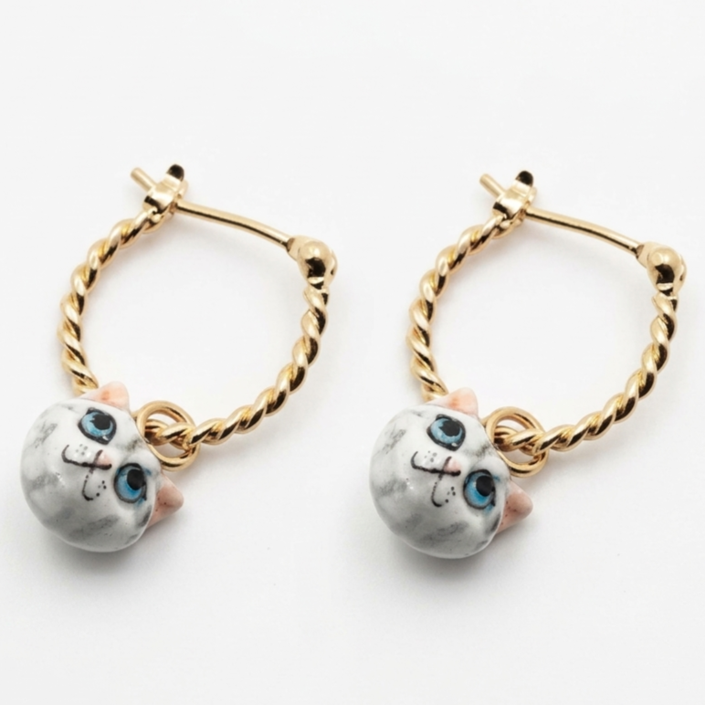Nach Grey Tabby Cat Head Hoop Earrings