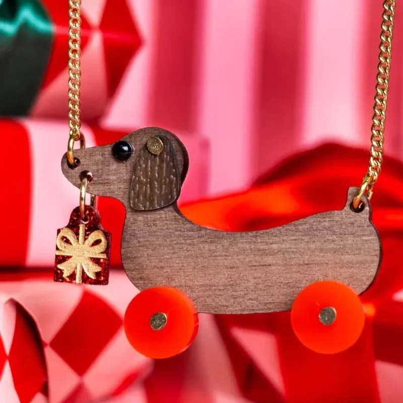 Dog-On-Wheels-Present.webp