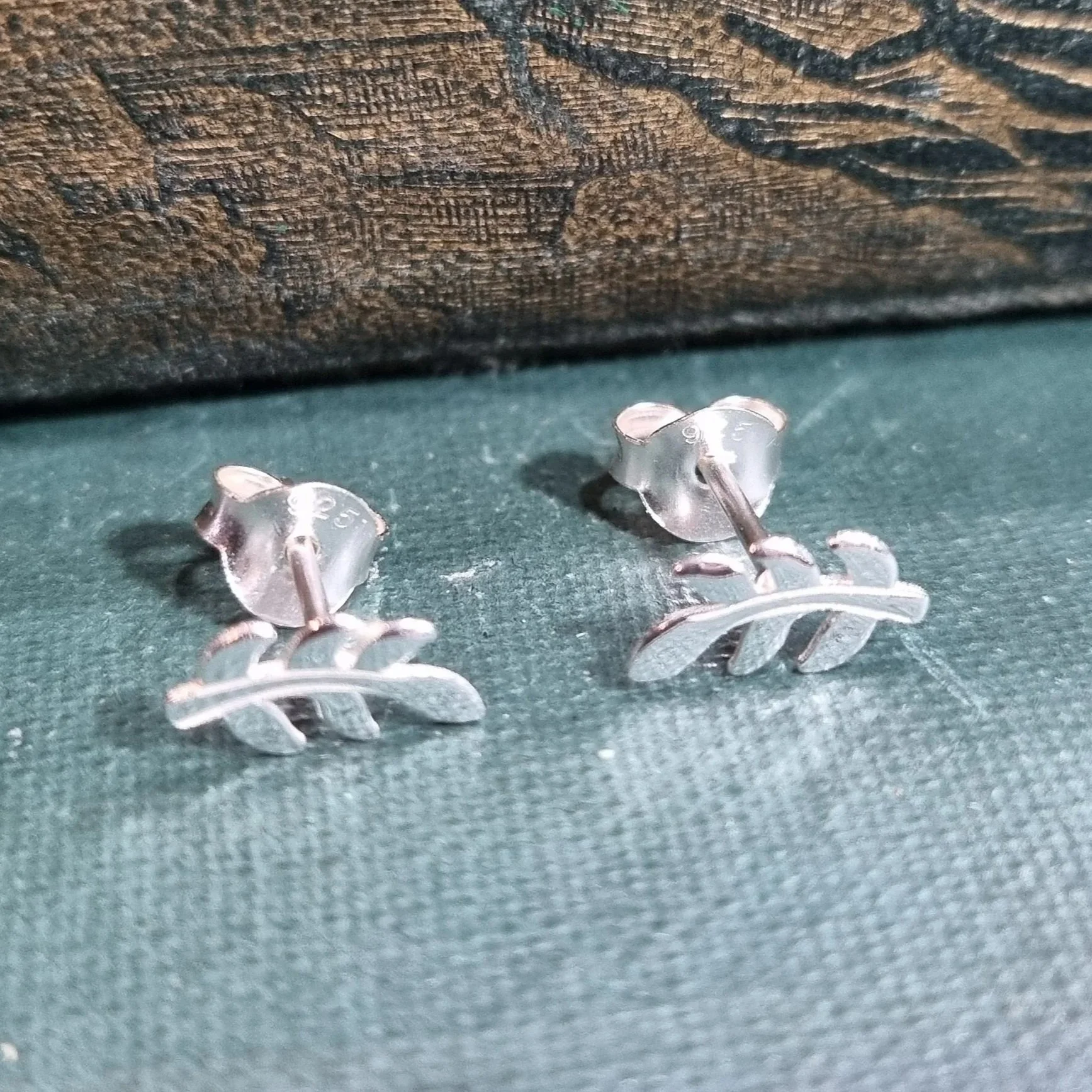 Leaf Stud Earrings Silver