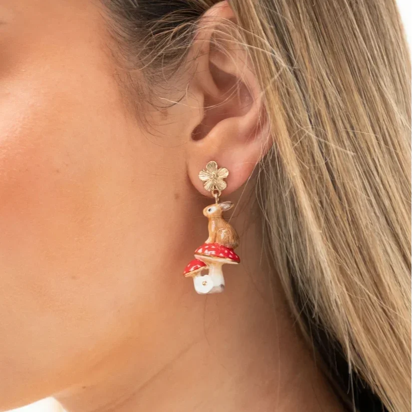 boucles-d-oreilles-pendantes-lapin-et-champignons-il-etait-une-fois_ef27abf4-3c5c-4b91-a9ba-93bdf81eb89b.webp