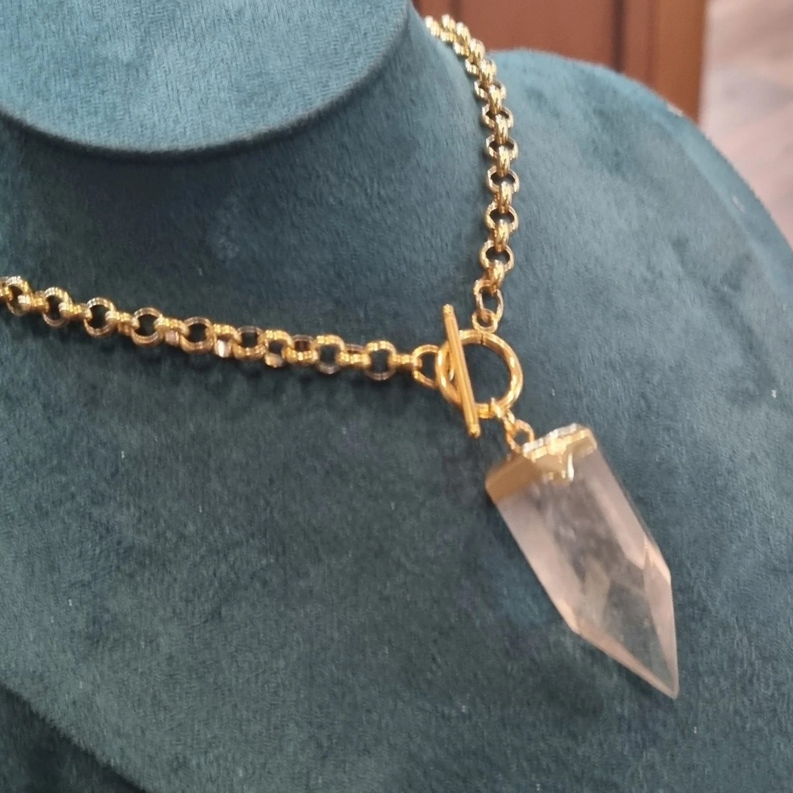 Clear Quartz T-Bar Necklace Gold