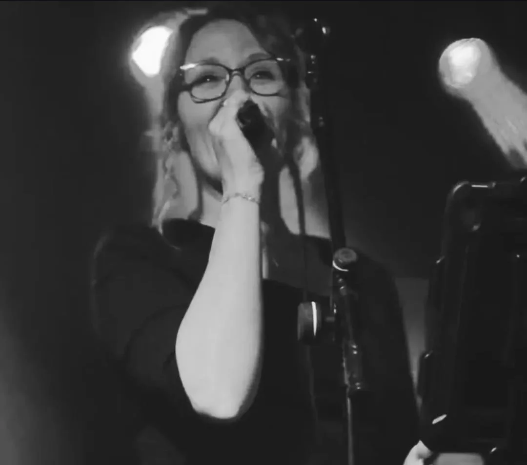 singing lessons leicester