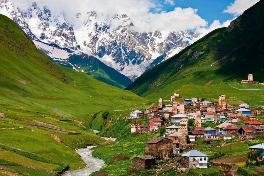 Private tour of a traditional Georgian mountain village with Sienna Travel Georgia


