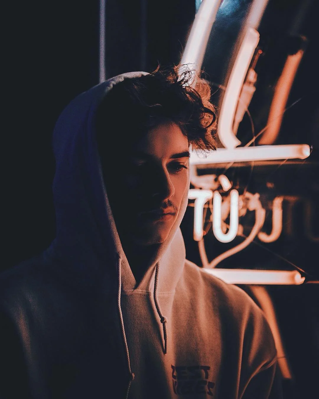 💁🏻_♂️Portrait Model @mariius_p Canon eos 700d + 85mm1.4_____________________________________#b.jpg