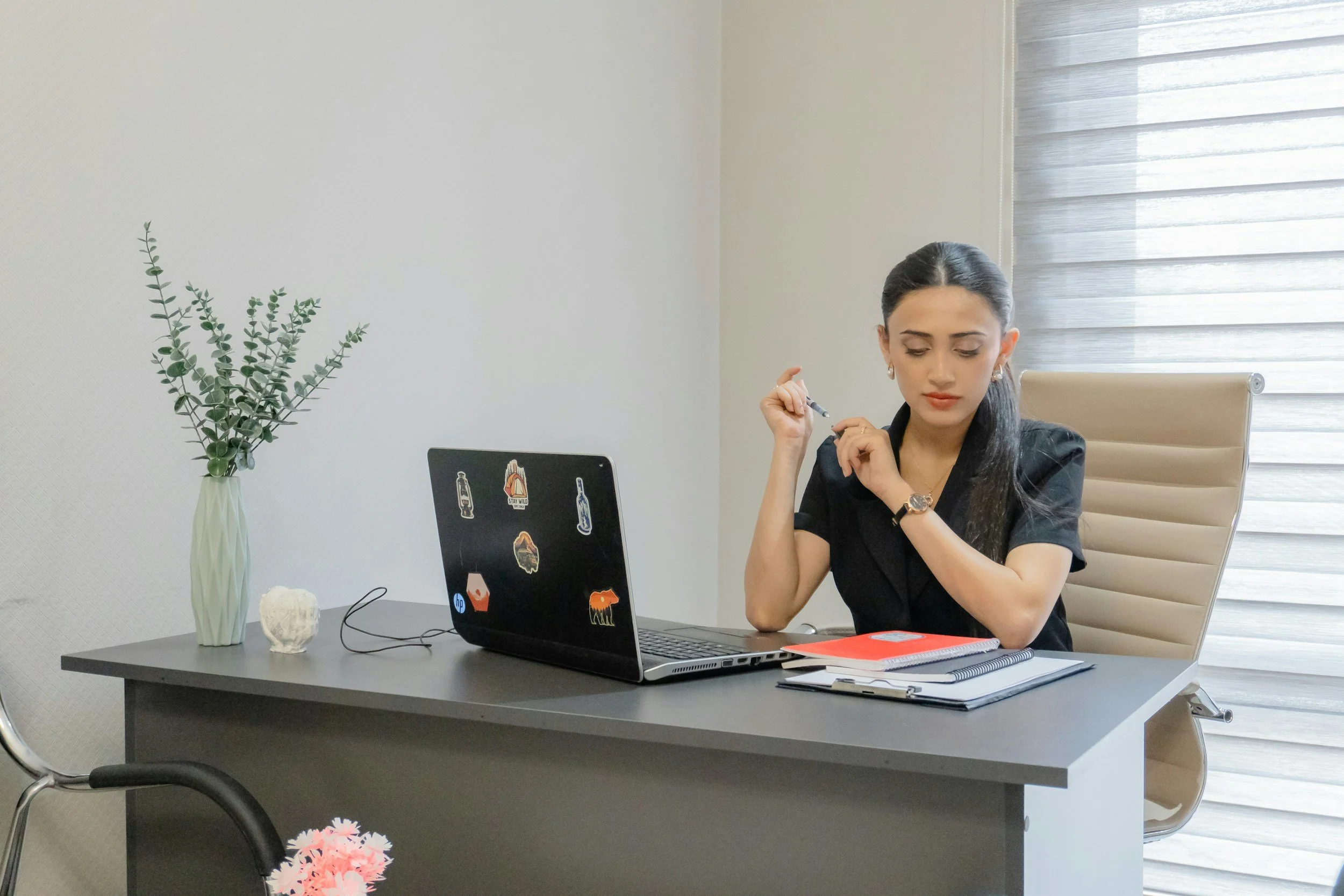 What Is an AI Executive Assistant? (And Why Your Business Needs One)