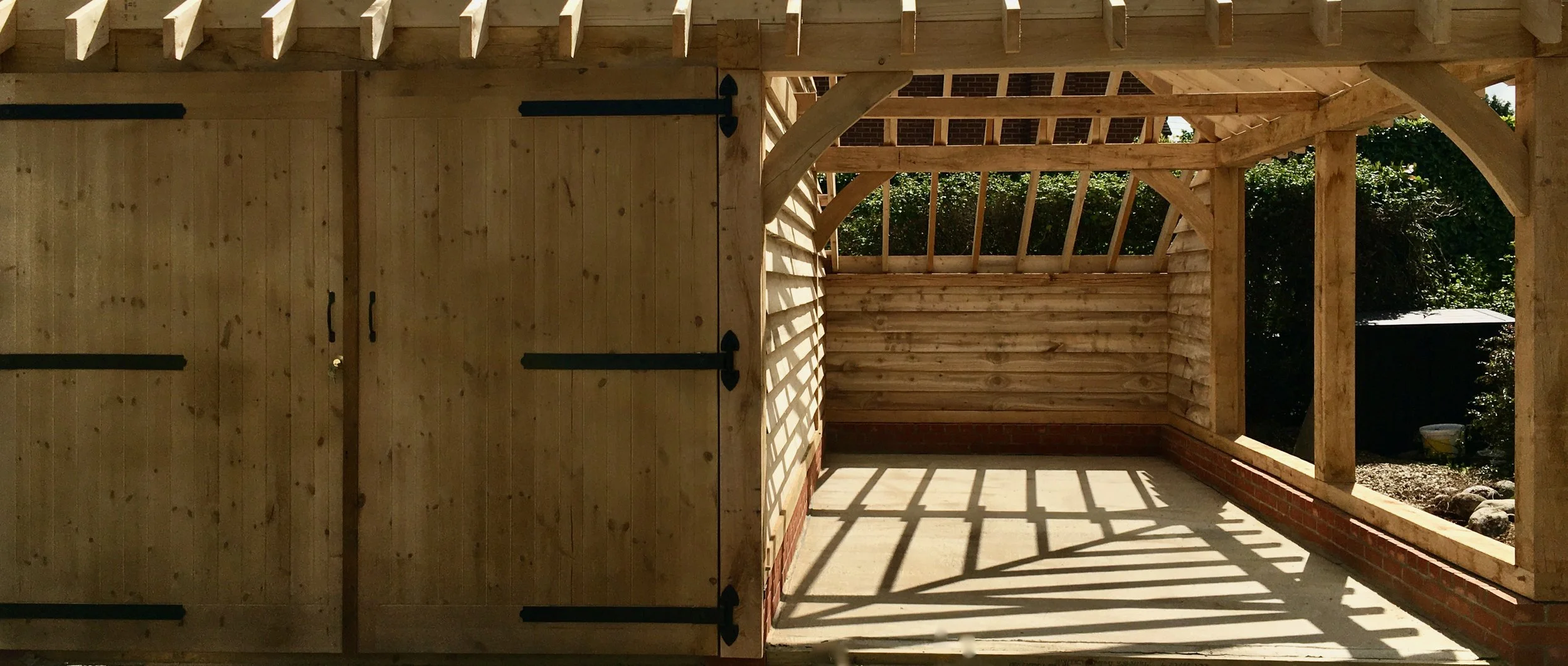 Oak frame , Garage and storage  - 1.jpeg