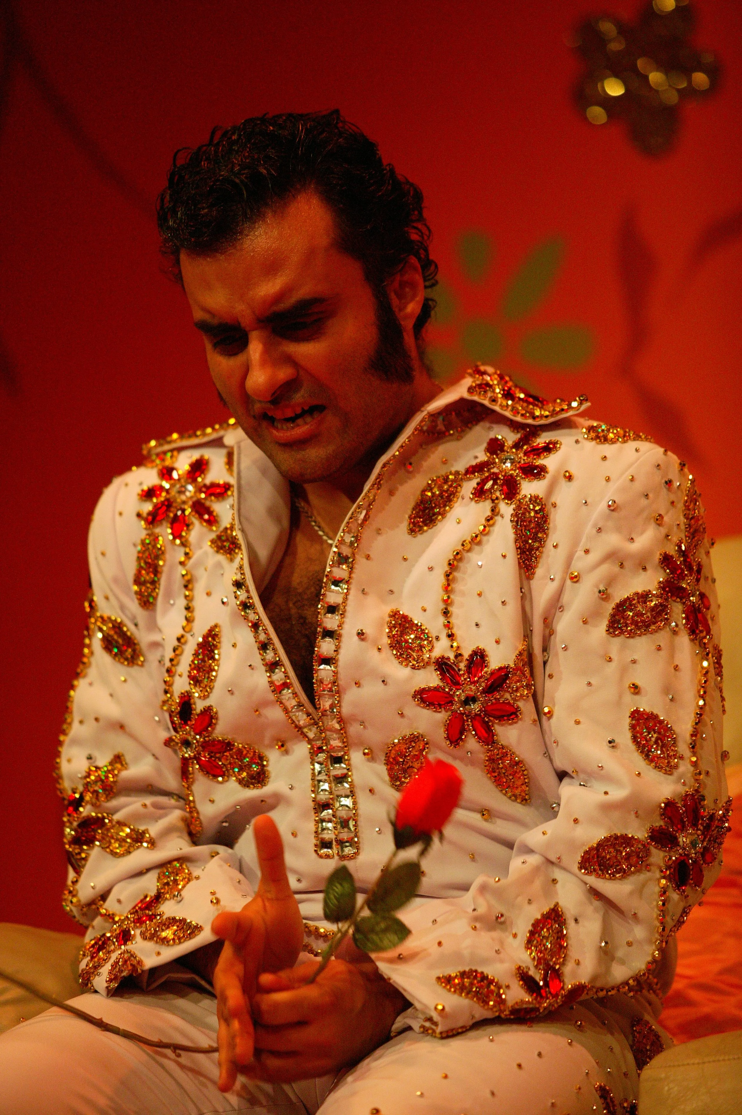 Alan Suri as Javed