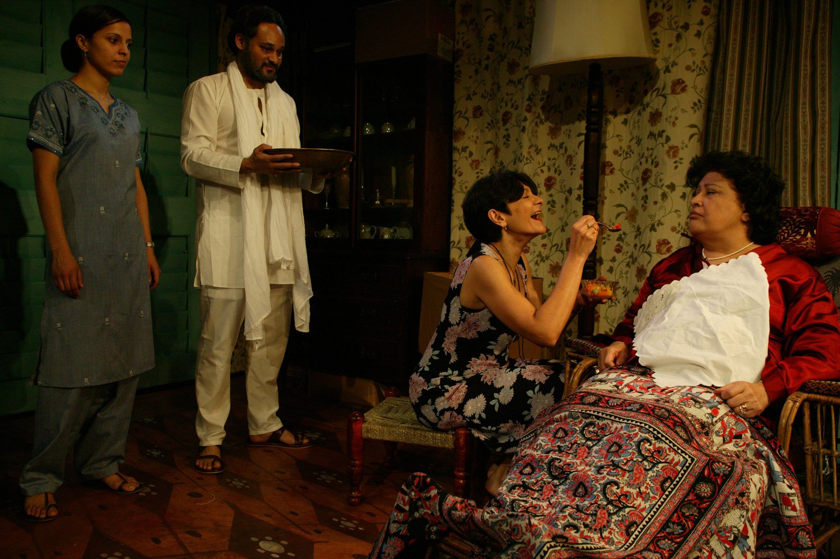 2004 Production: Seema Bowri as Maki, Richard Santhiri as Saddique, Shelley King as Silvie and Jamila Massey as Mozel