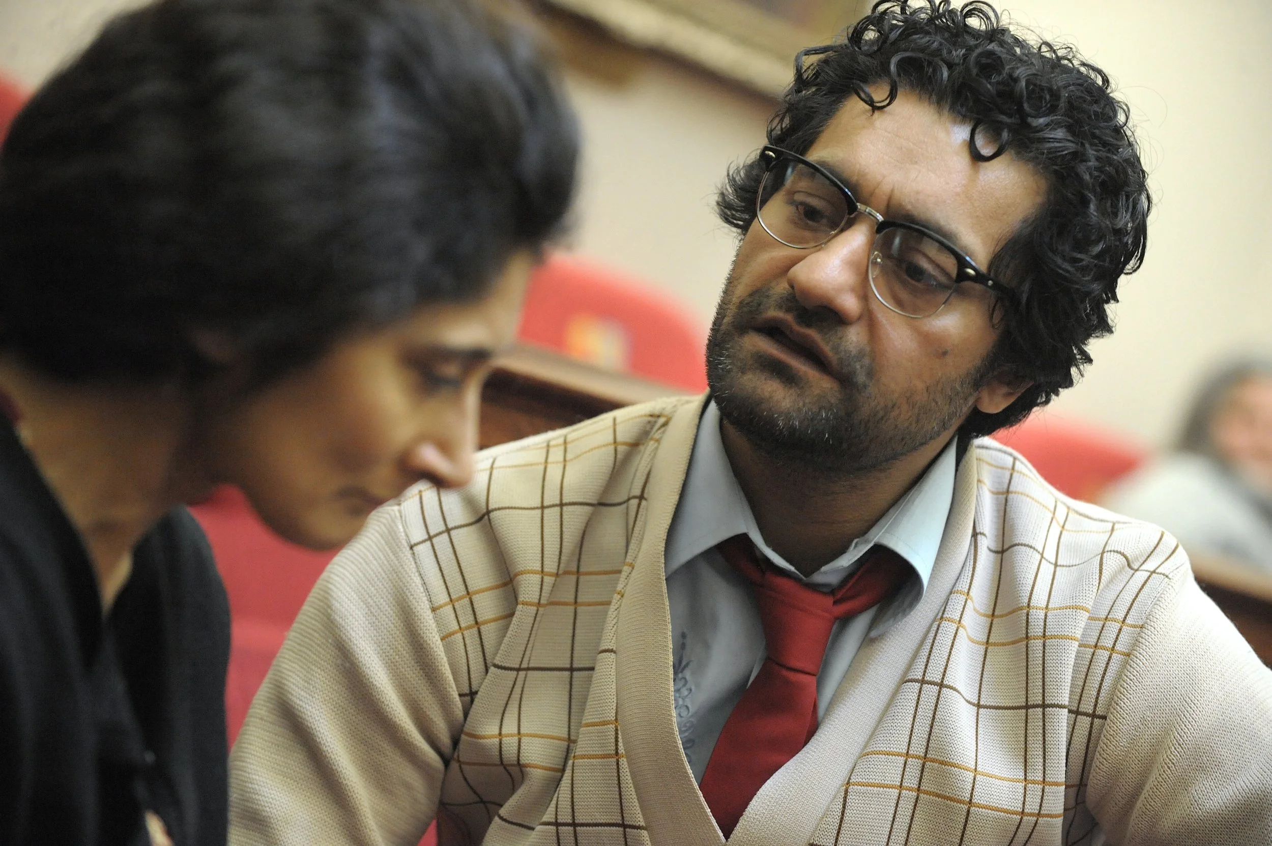 Sakuntala Ramanee as Aysha and Narinder Samra as Mr. Malik — Image Credit: Robert Day