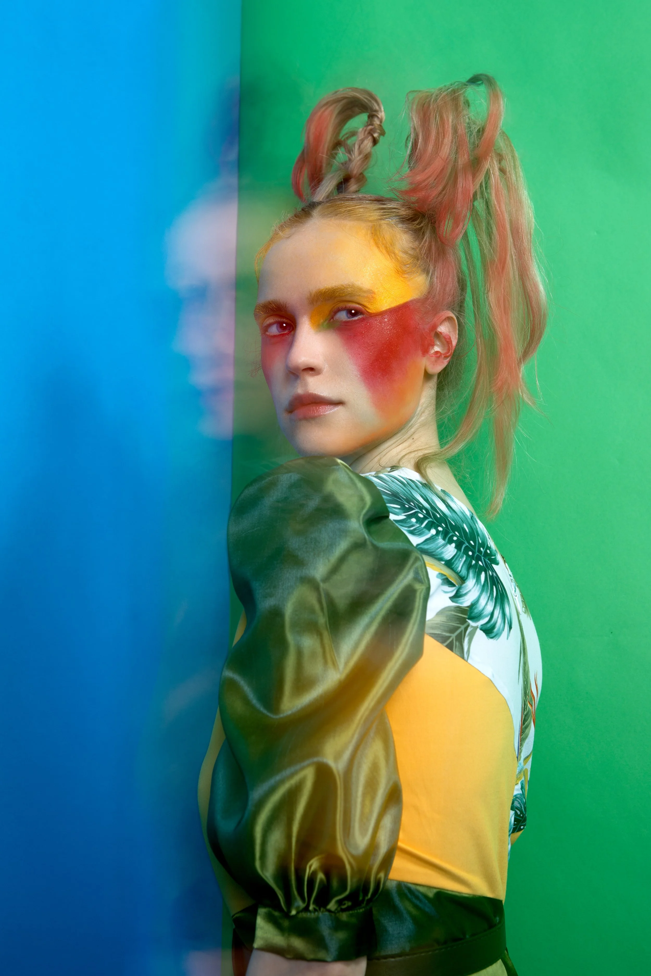 FULLCOLOR_02.jpg