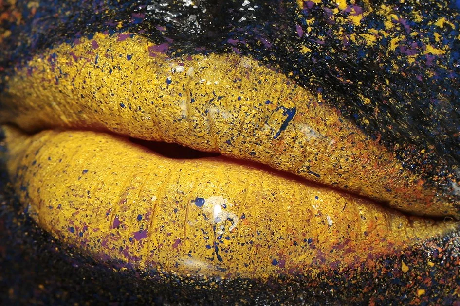 CLOSE_UP_YELLOWPAINT_MDEF.jpg
