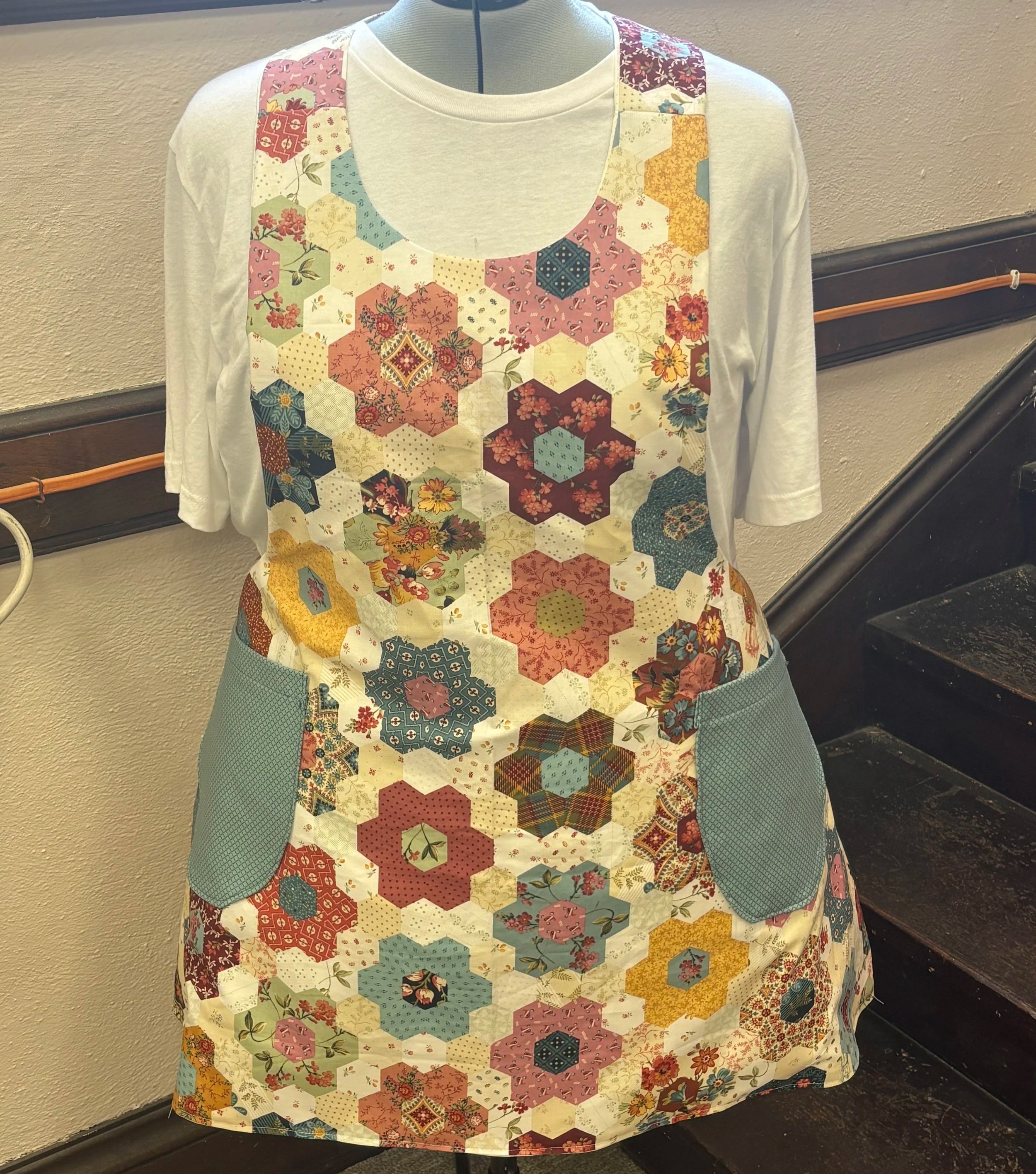 Crossback Apron