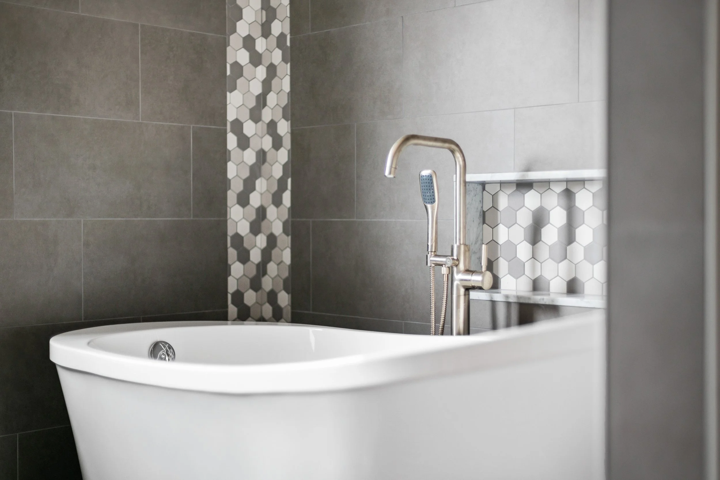 An image of The Float House.