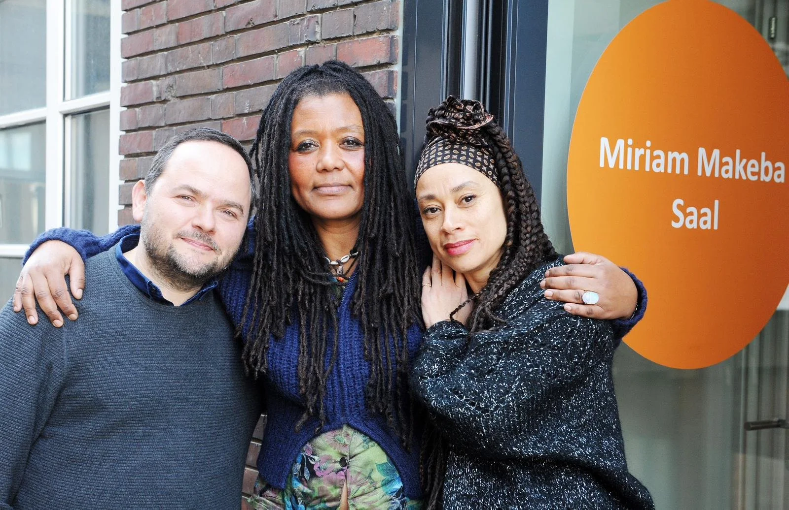 The Lockward Collective

Rolando Vàzquez, patricia kaersenhout and Jeannette Ehlers
https://www.berlin-global-village.de/en/dekoloniales-denkzeichen/media/