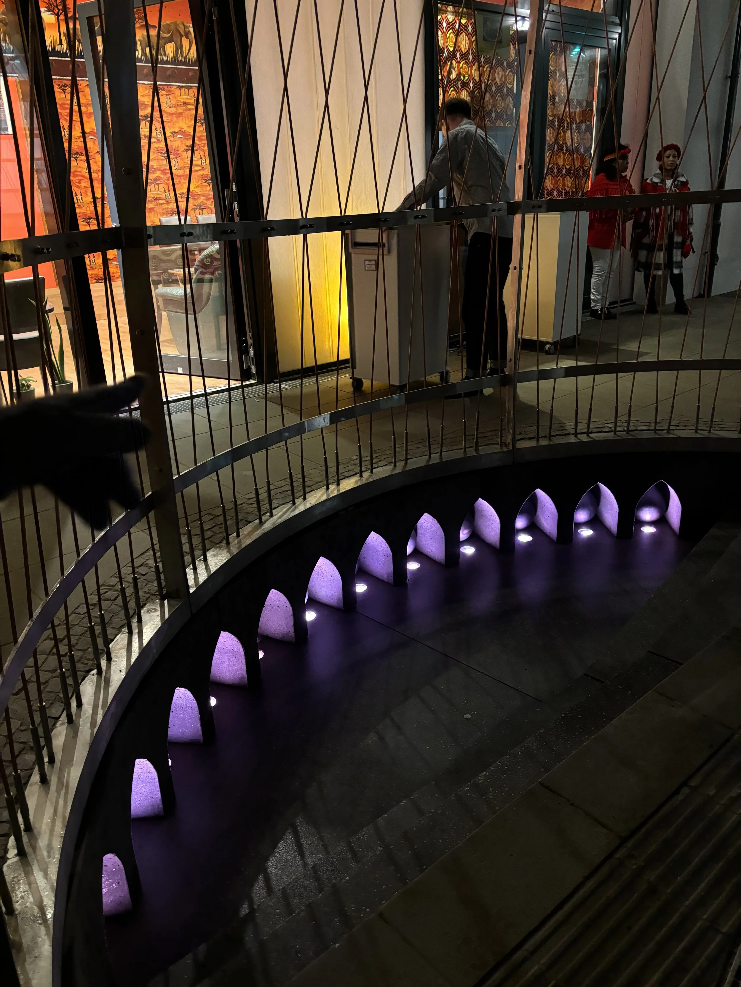 EarthNest detail

At night the niches  are illuminated by violet light
https://www.berlin-global-village.de/en/dekoloniales-denkzeichen/media/