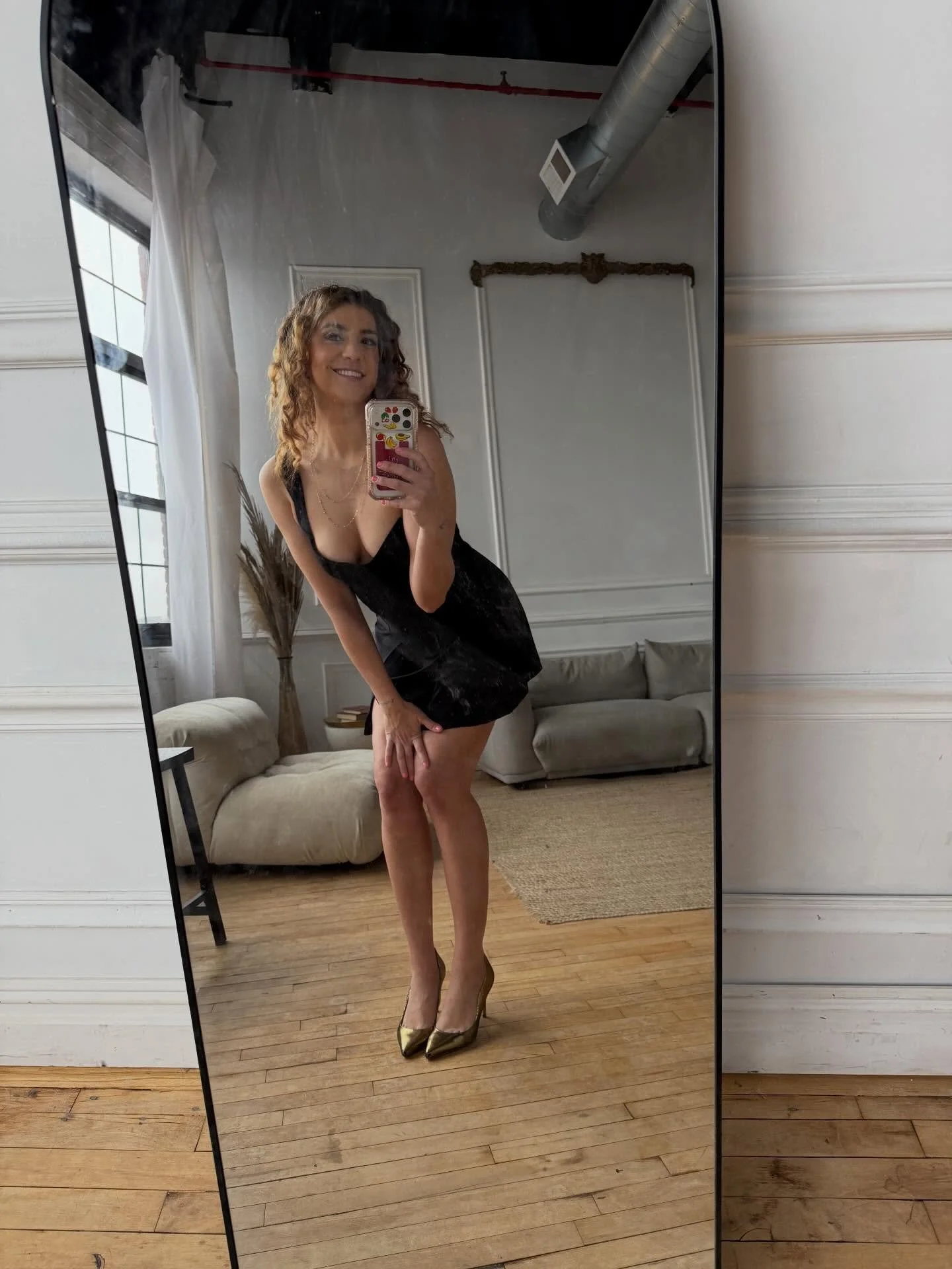 Come learn about crypto for your adult business at Exxxotica Chicago this week! Performers, we will be giving away pouches filled with harm reduction supplies as a gift to you from our booth, &ldquo;Mama&rsquo;s Z Cash Kitchen&rdquo;. Come meet me an