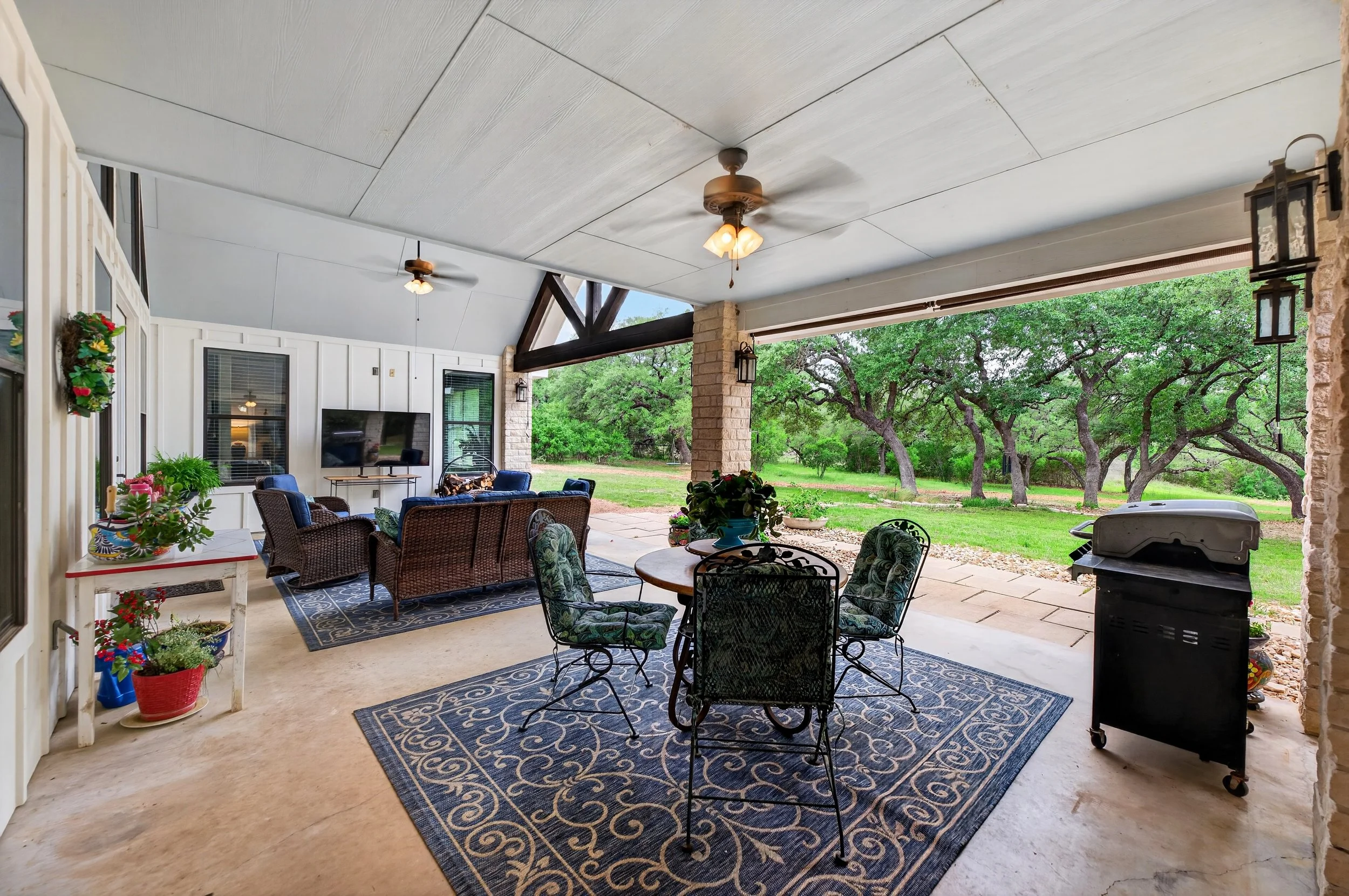 Expansive outdoor living area.