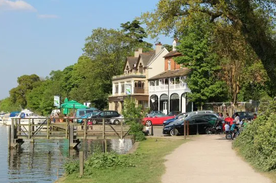 Walton-on-Thames