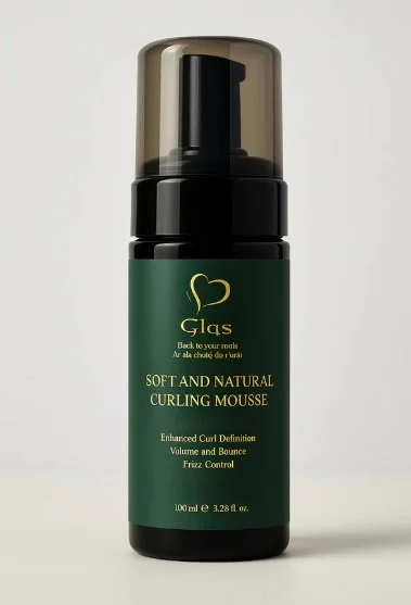Soft and Natural Curling Mousse / Mús Curlála atá Bog agus Nádúrtha
