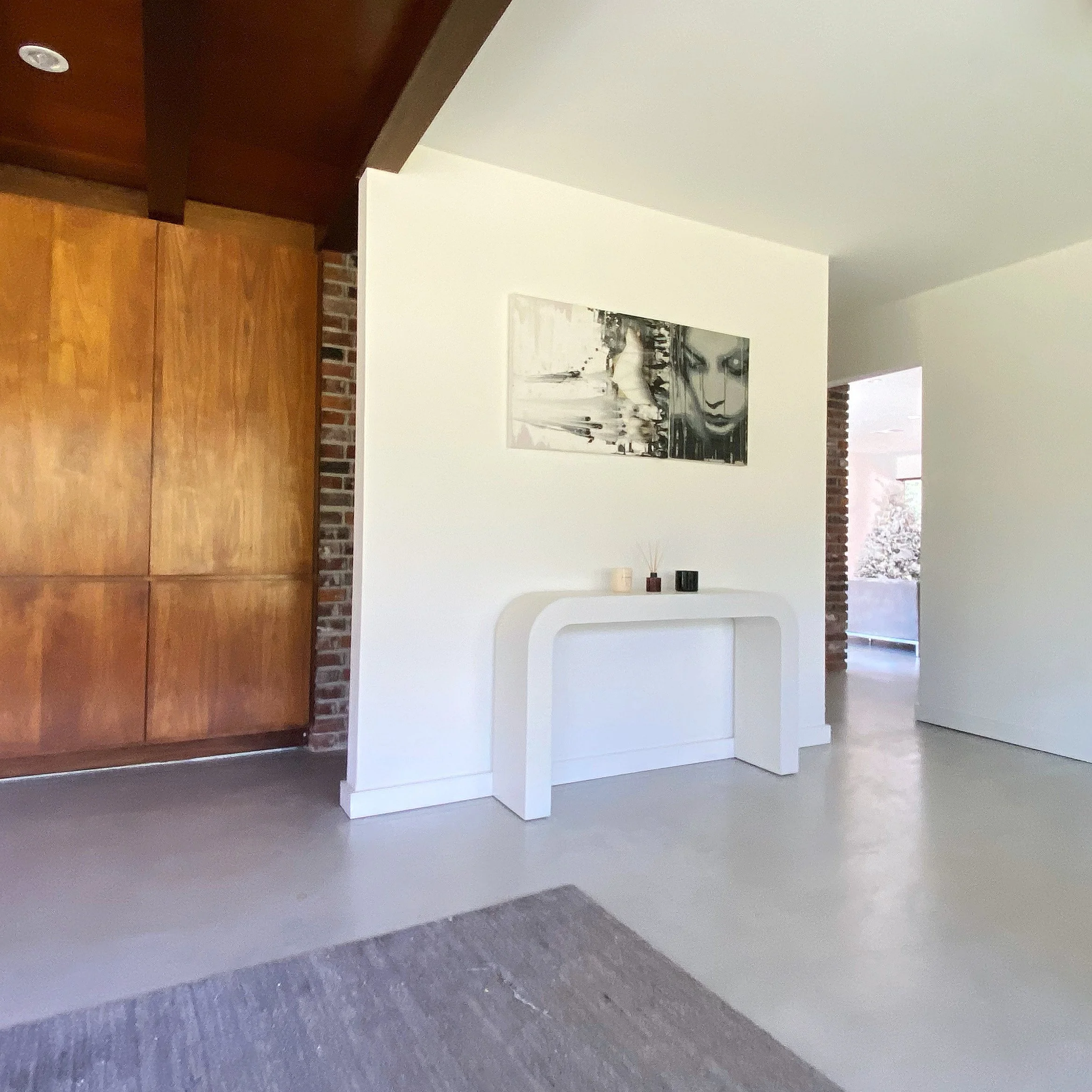 mid-century modern home