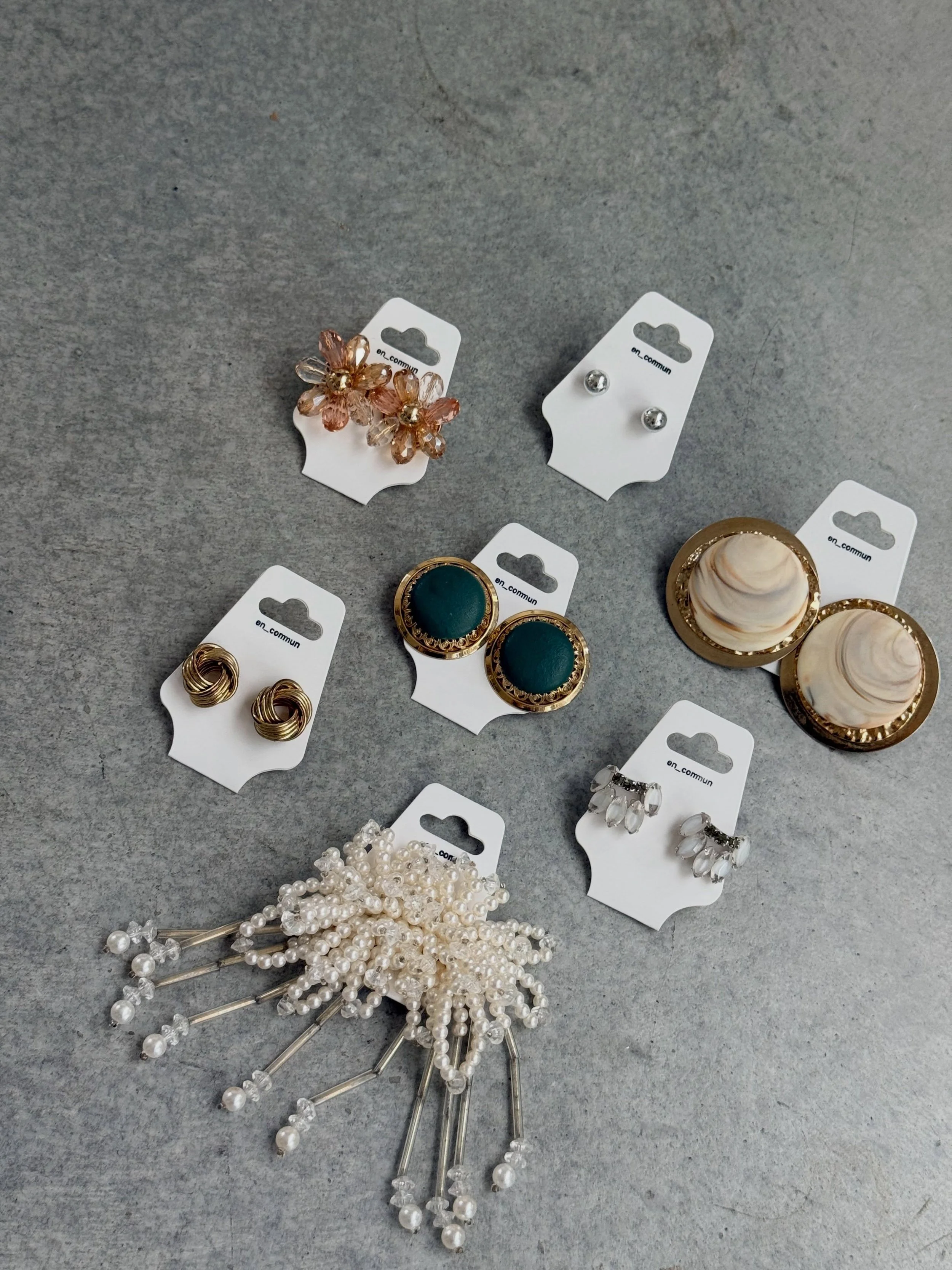 boucles d&rsquo;oreilles_ 2 &agrave; 5$