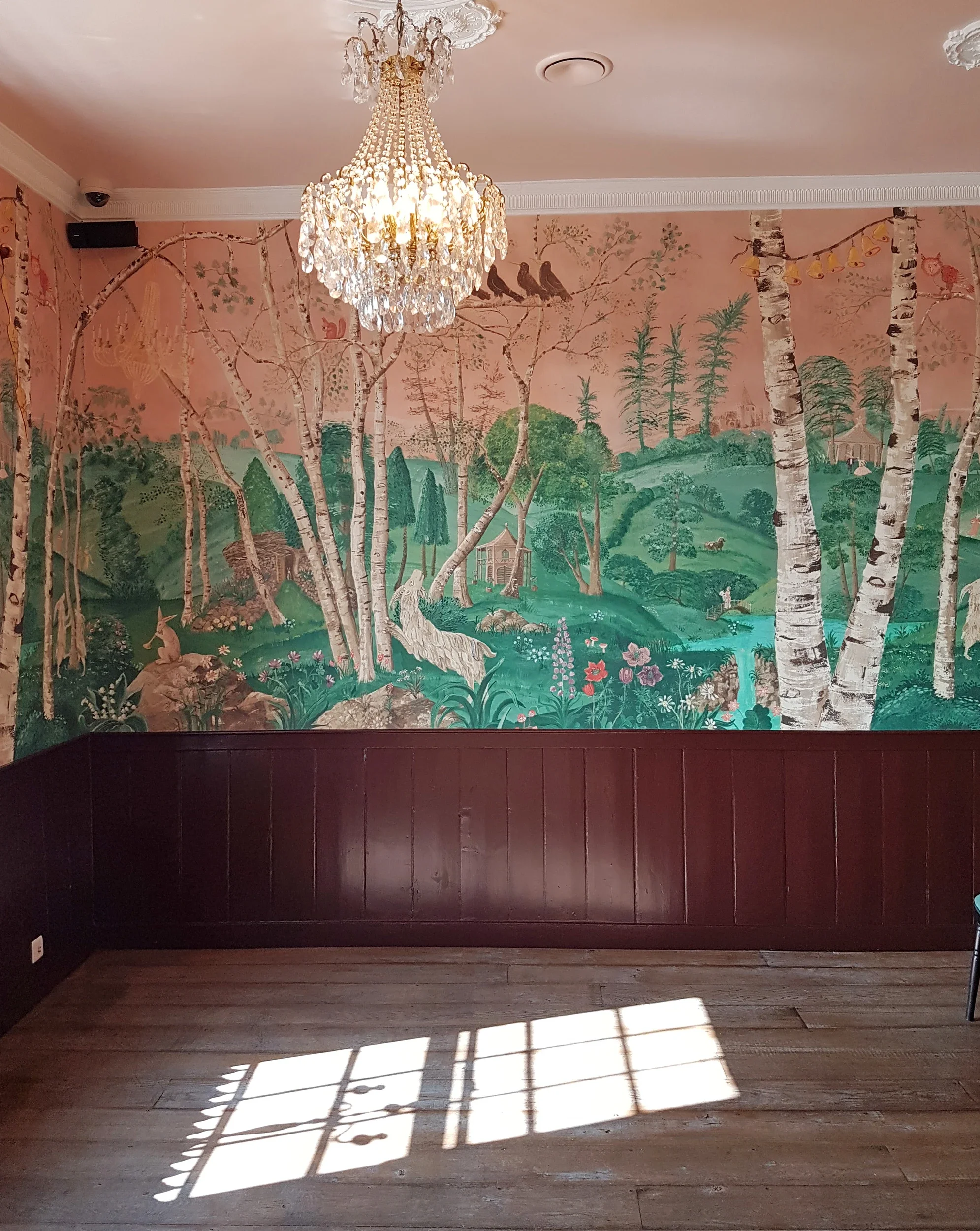 Empty room showing newly dressed painting by Melissa White for the Bell in Ticehurst.