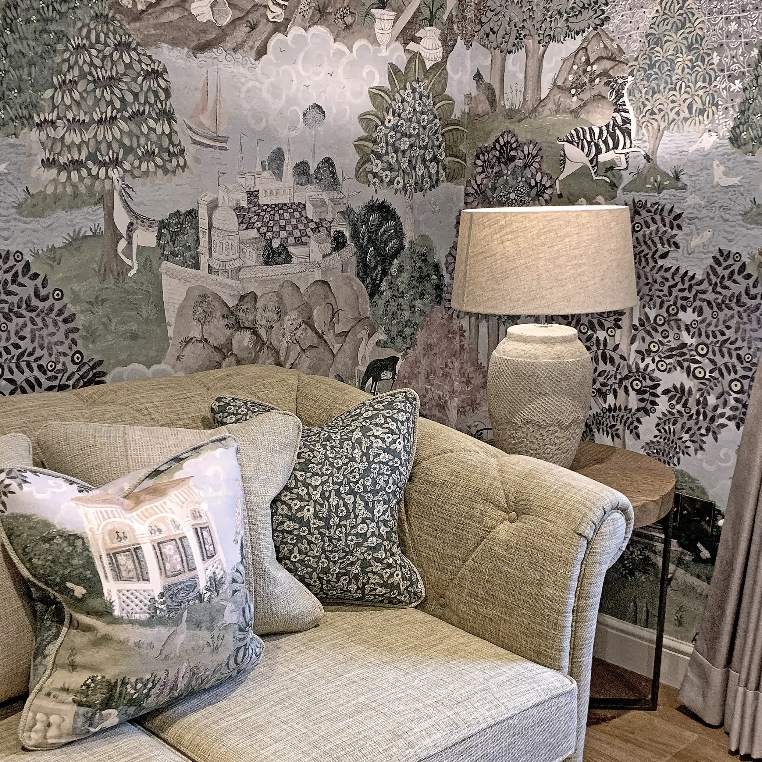 Emily's garden wallpaper