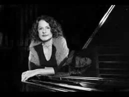 Claudia Lucia Calderon-Saenz (b.)