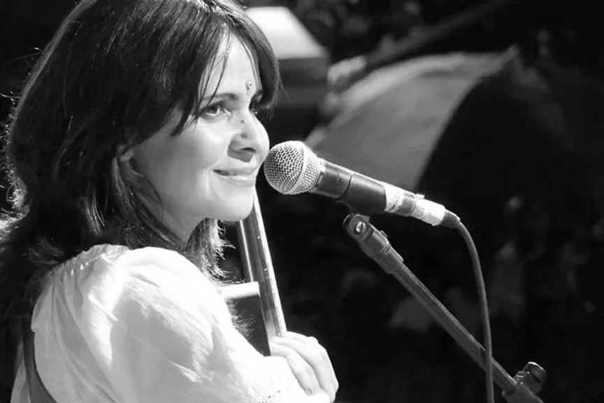Luz Marina Posada (b. 1965)