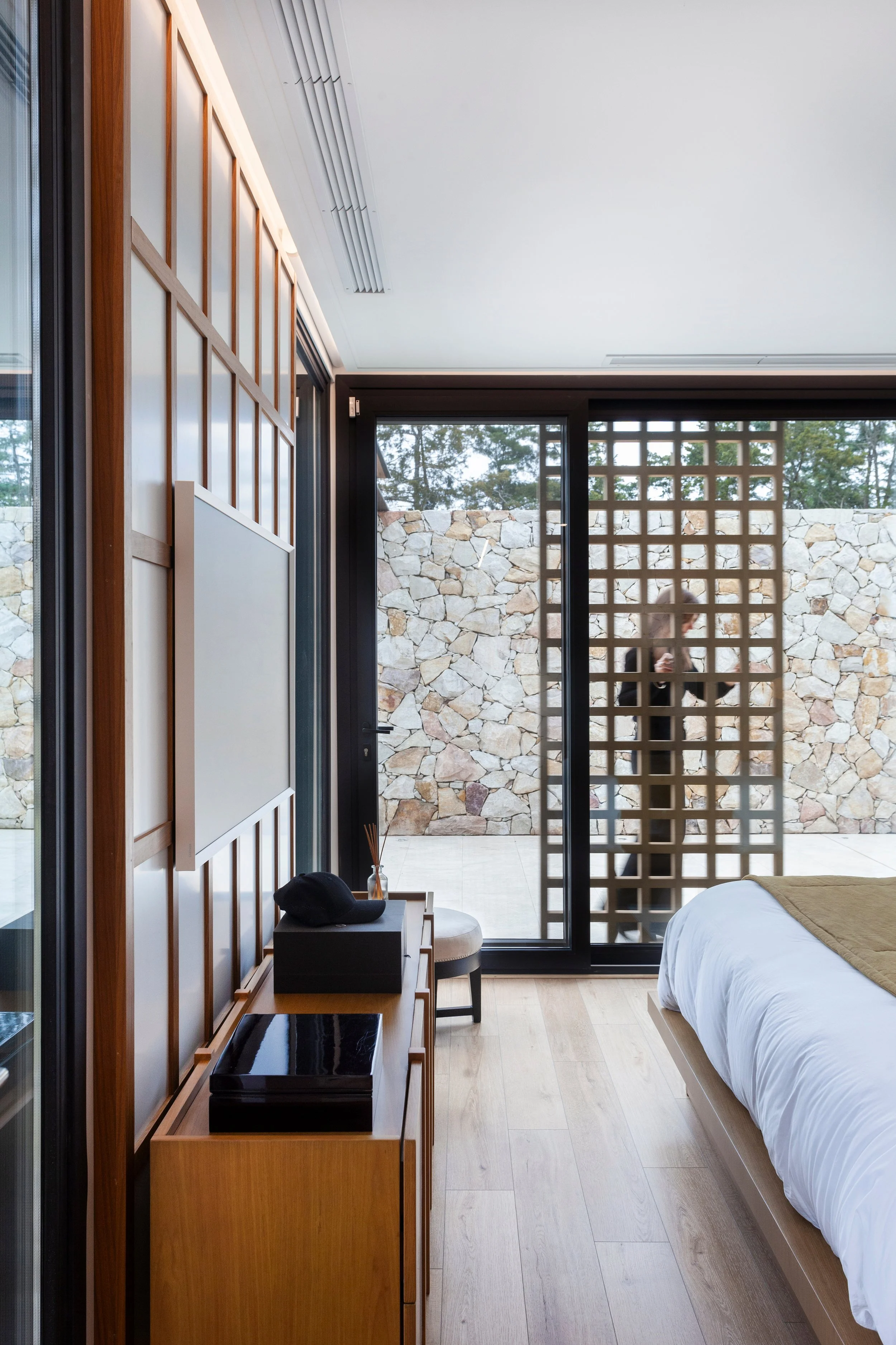 Casa Orilla_INT_LeoneLoray6.jpg