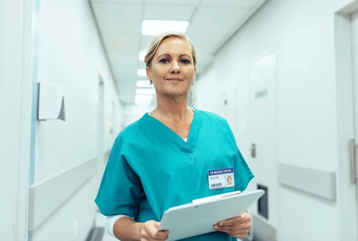 How to Build a Travel Nursing Resume That Gets You Hired | Tips for RNs and Travel Nurses
