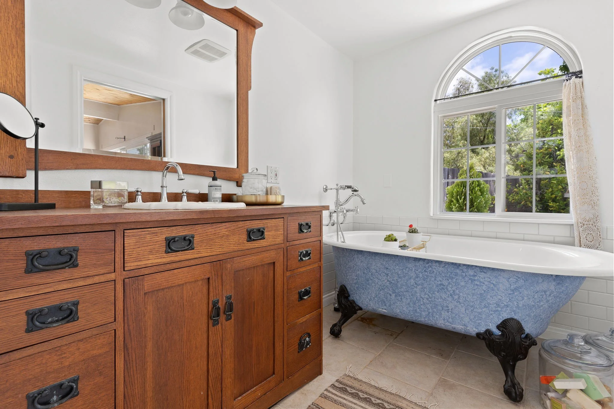 35-web-or-mls-746 Ora Avo (4 of 51).JPG