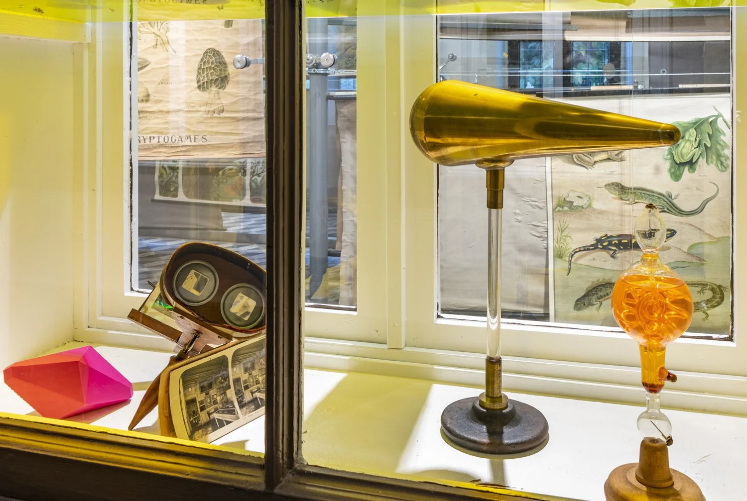 Saint-Joseph French High School