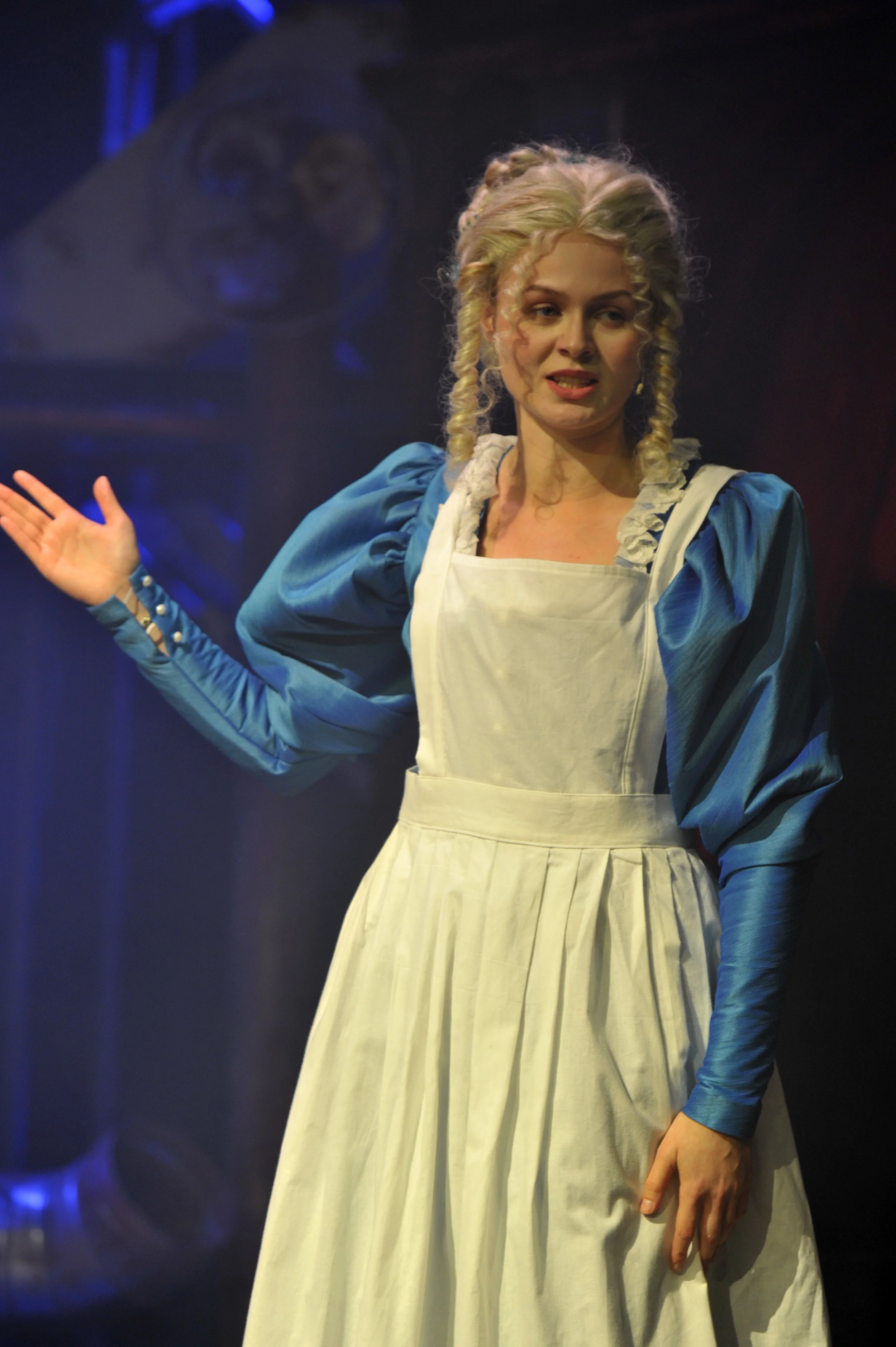 Masque Macabre_apron2.JPEG