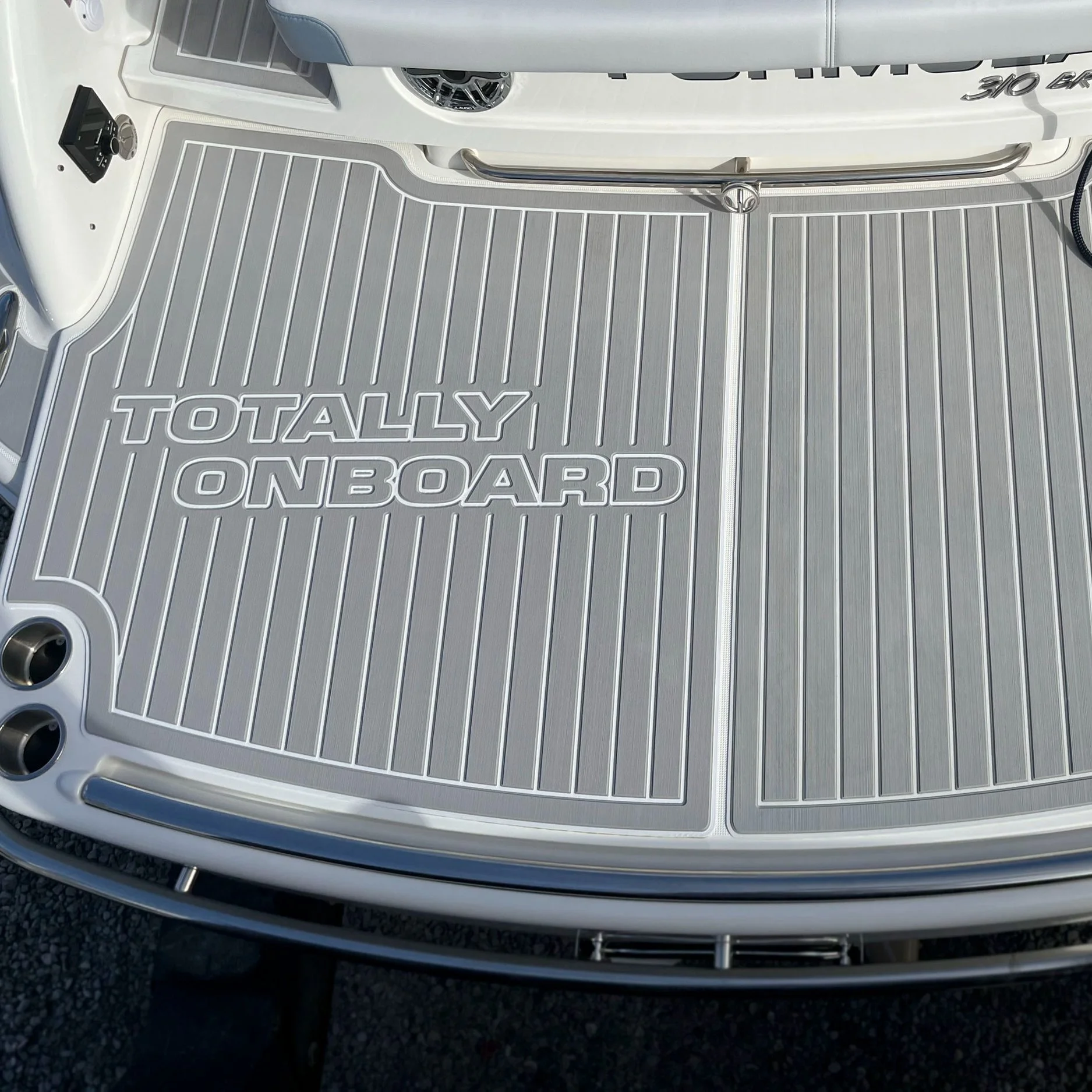 Nauteva Marine Flooring Custom Logo