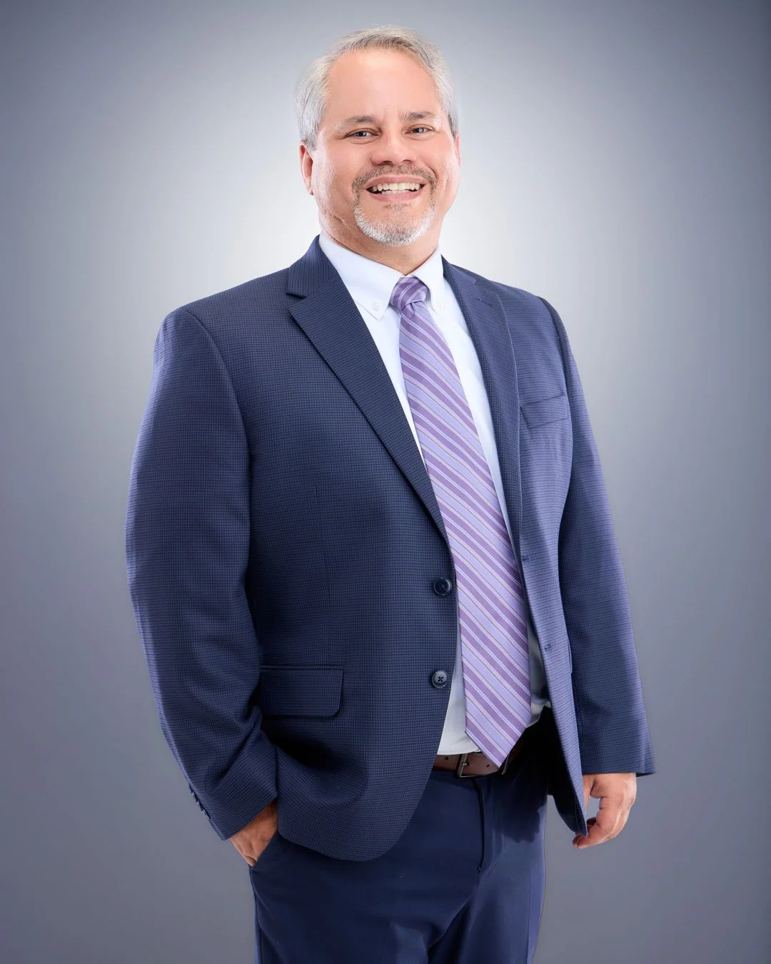 A professional picture of José Sierra