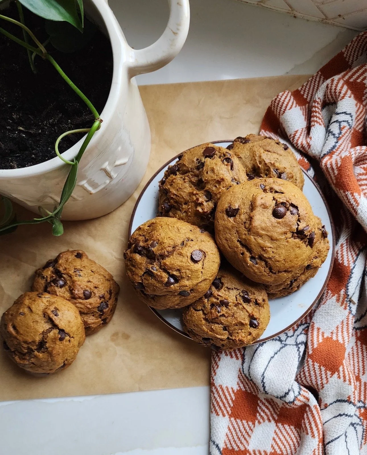 Pumpkin, Marshmallow &amp; Chocolate Chip Cookies