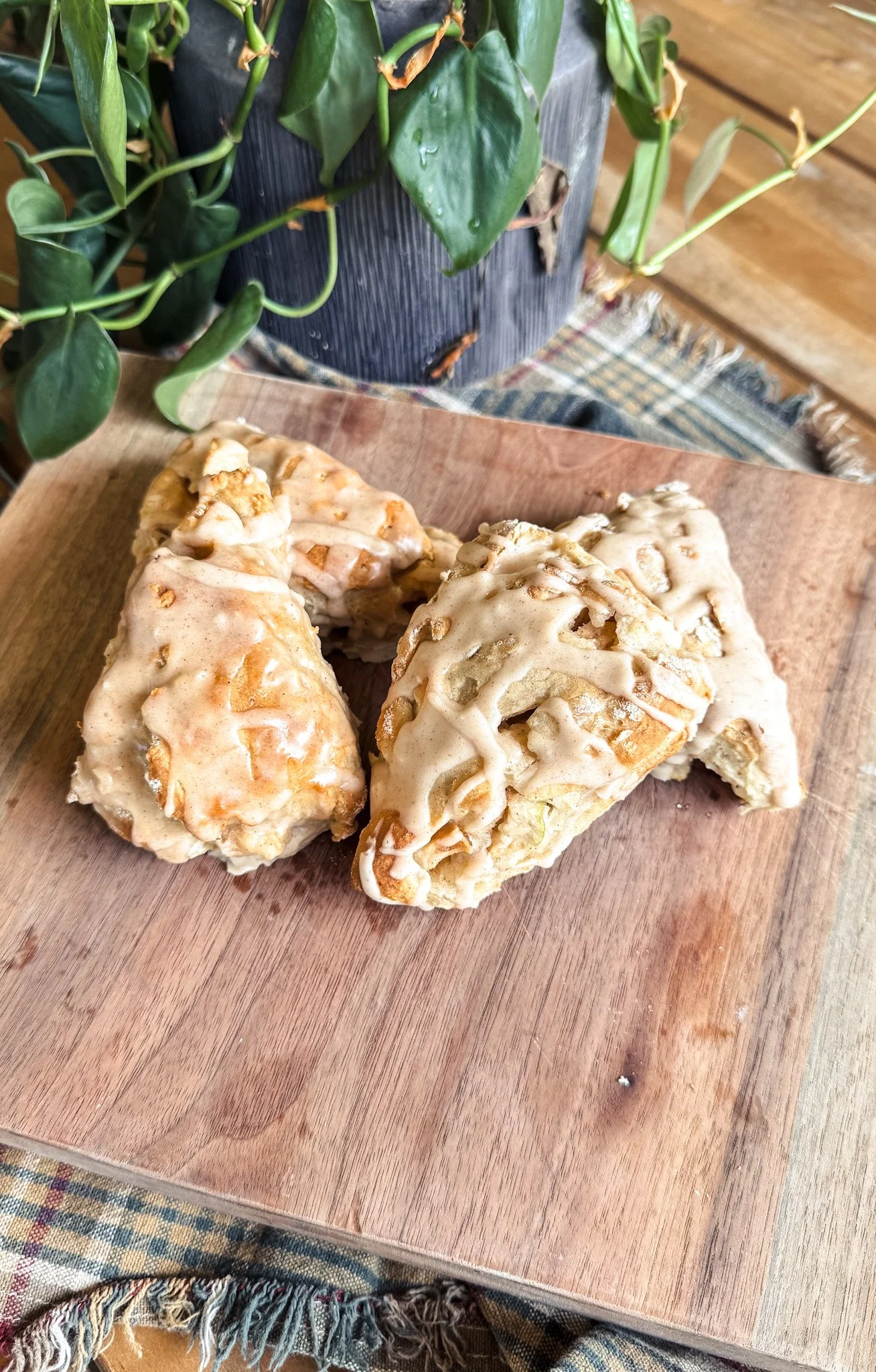 Apple Cider Scones