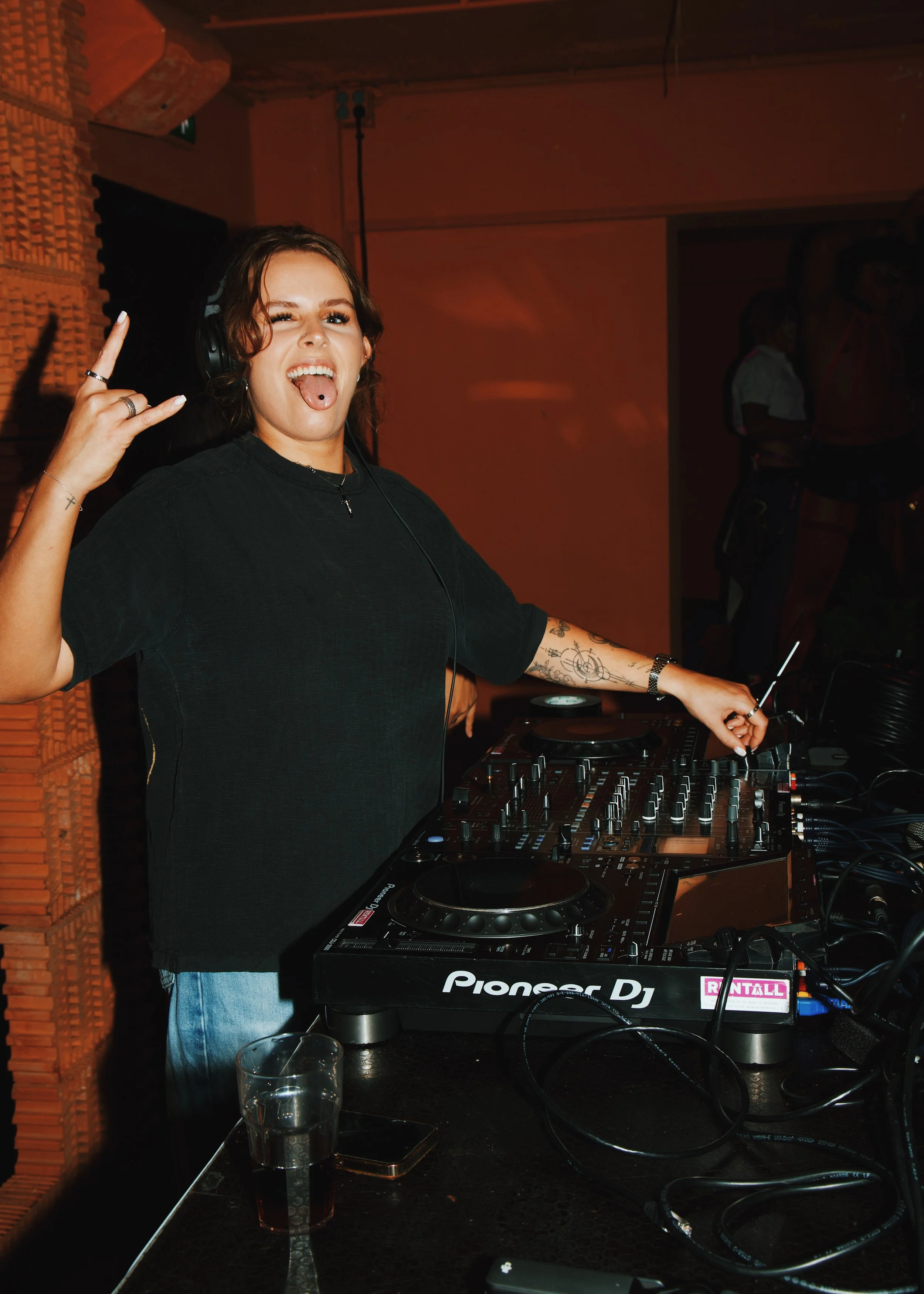 BABE: The warm-up  28/11/25