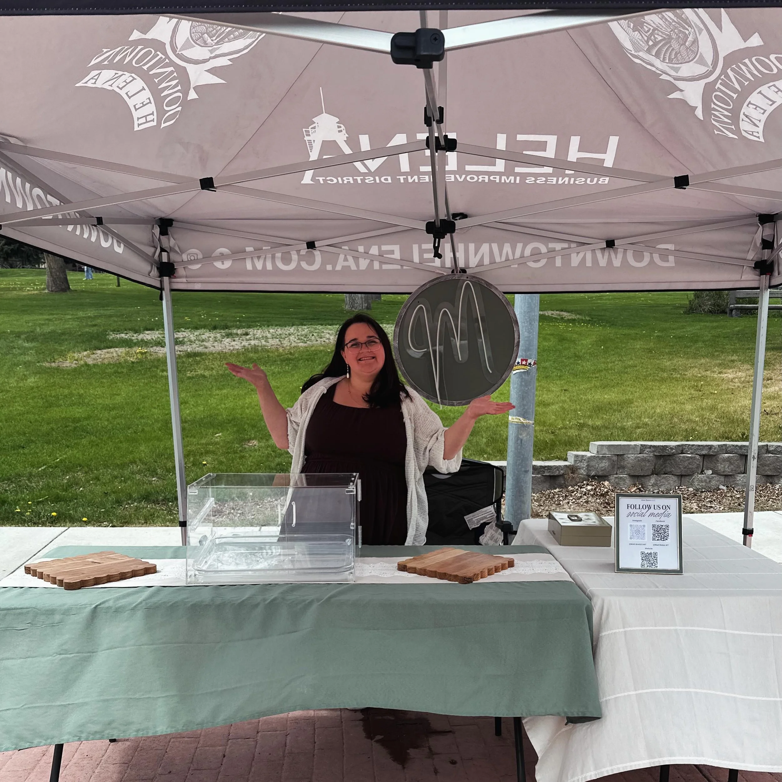 SOLD OUT!!

Thank you from the very bottom of my heart! I am so grateful for all of my customers, friends, and family that stepped up this week to make my first farmer's market a success! Thank you to @visithelenamontana for creating this opportunity